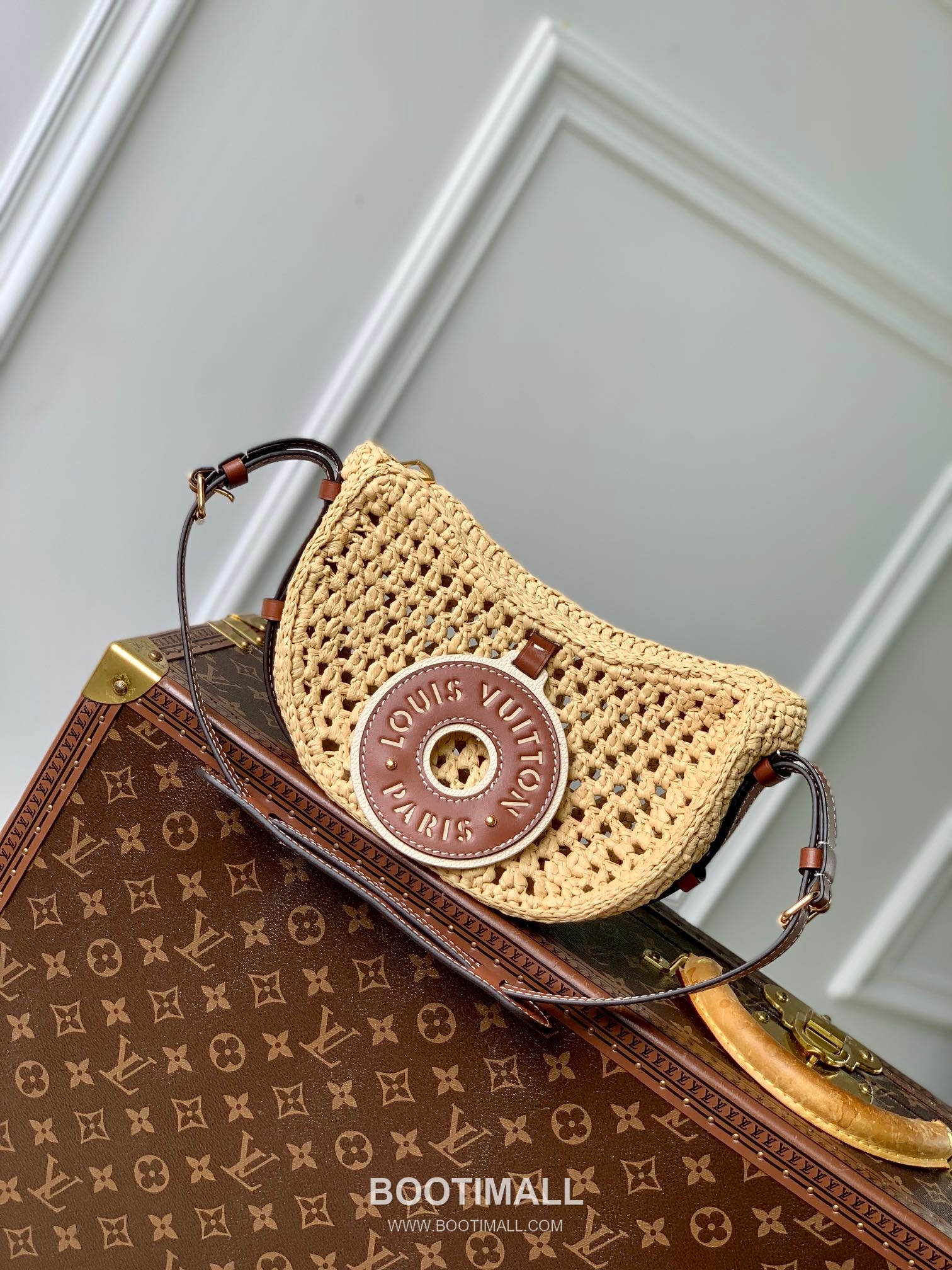 루이비통 크루아상 미디엄 라피아 레더 트리밍 하프문 숄더백 Louis Vuitton Croissant Medium Raffia Leather Trim Half Moon Shoulder Bag M24811 25cm 2