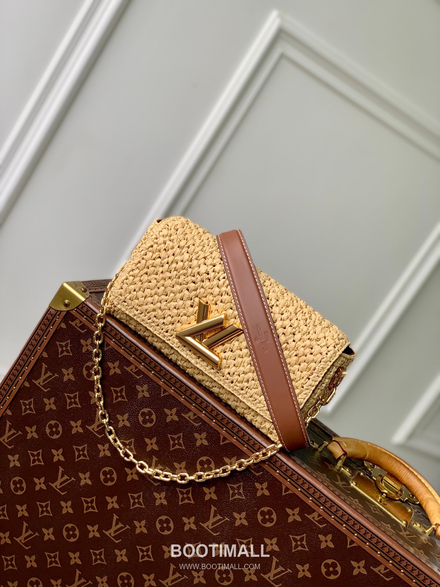 루이비통 트위스트 웨스트 라탄 카프스킨 LV트위스트락 체인 숄더백 Louis Vuitton Twist West Rattan Calfskin LV Twist Lock Chain Shoulder Bag M25030 23.5cm 1