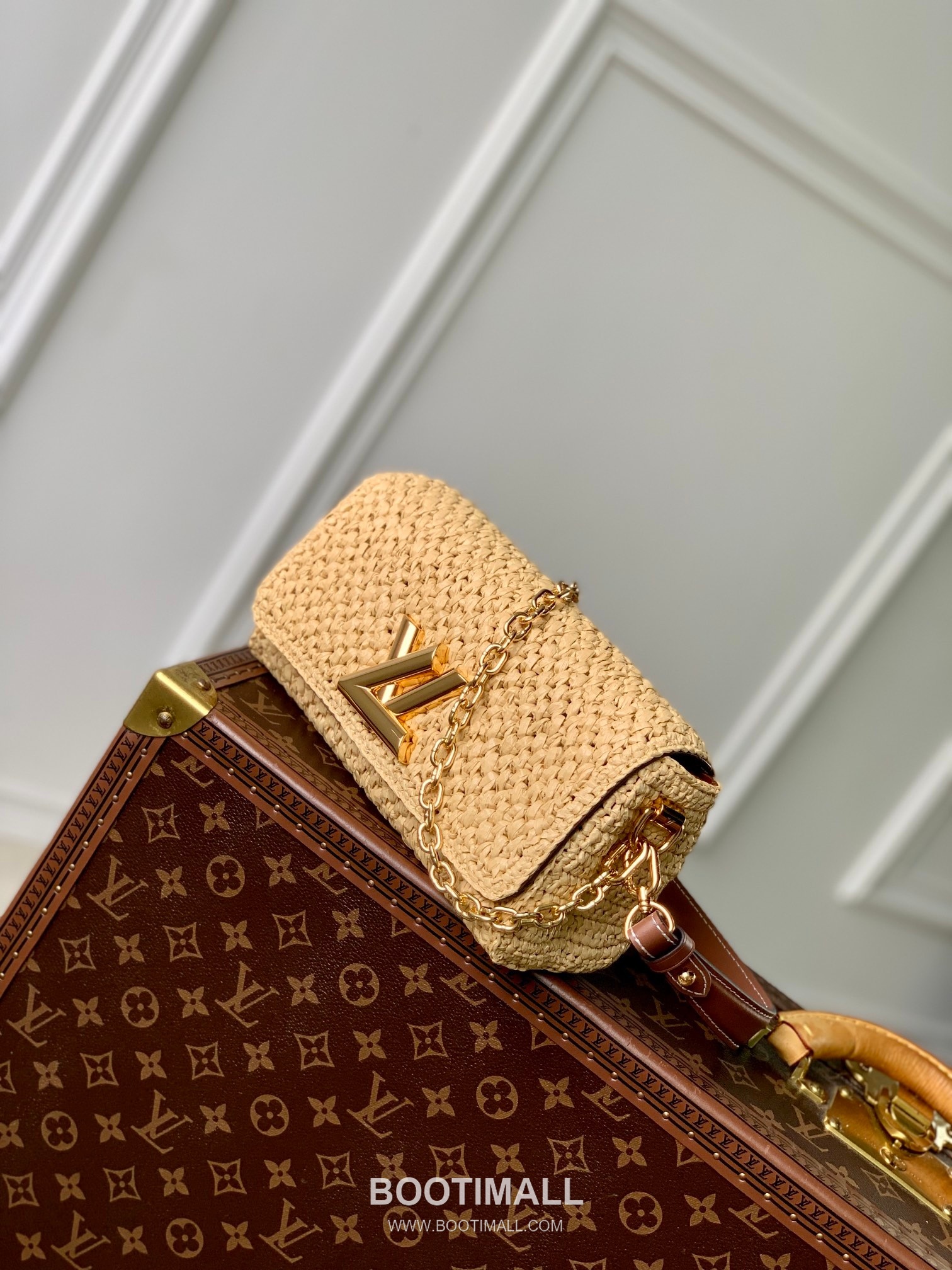 루이비통 트위스트 웨스트 라탄 카프스킨 LV트위스트락 체인 숄더백 Louis Vuitton Twist West Rattan Calfskin LV Twist Lock Chain Shoulder Bag M25030 23.5cm 2
