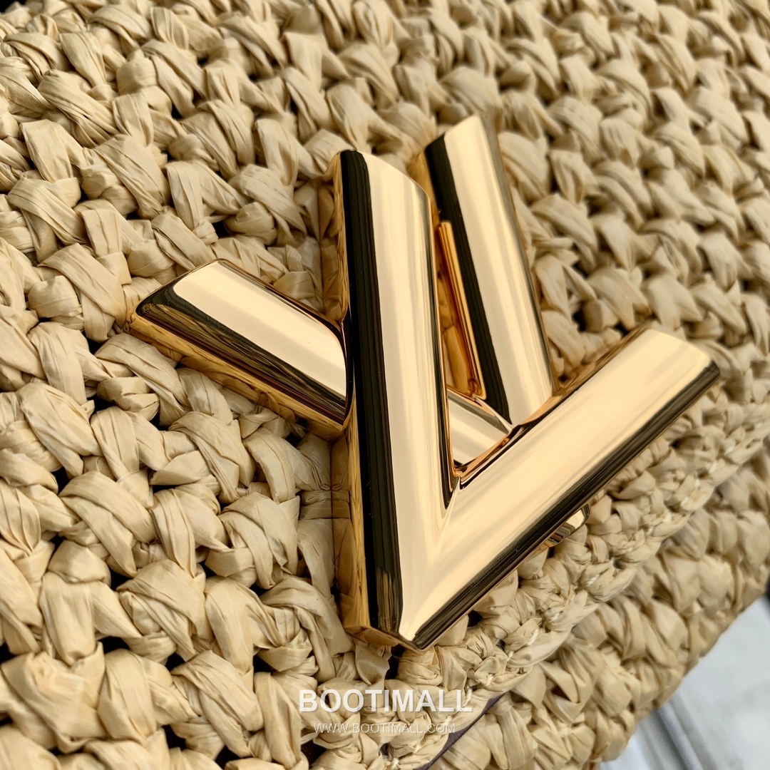 루이비통 트위스트 웨스트 라탄 카프스킨 LV트위스트락 체인 숄더백 Louis Vuitton Twist West Rattan Calfskin LV Twist Lock Chain Shoulder Bag M25030 23.5cm 5