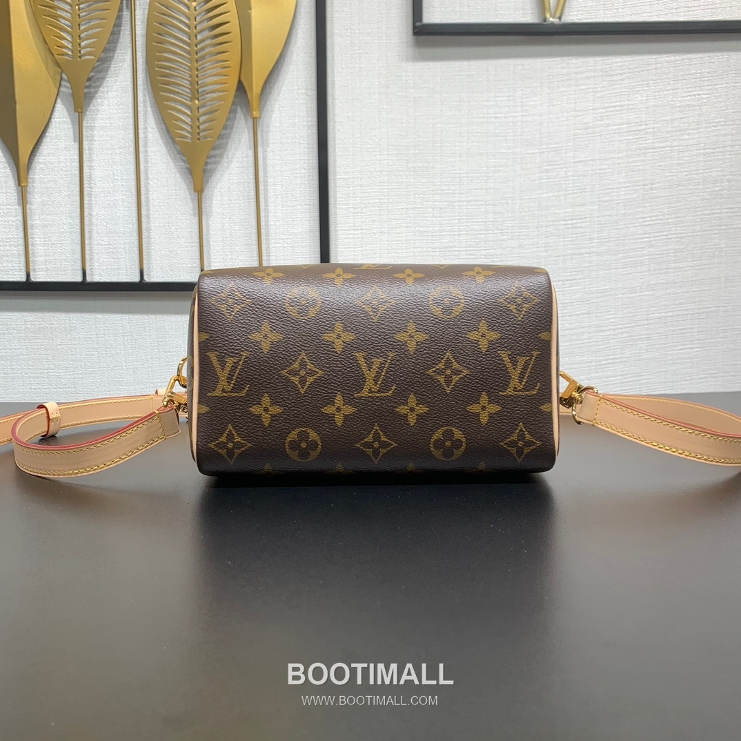 루이비통 스피디 반둘리에 20 모노그램 캔버스 레더 트리밍 브라운 더플백 Louis Vuitton Speedy Bandouliere 20 Monogram Canvas Leather Trim Brown Duffle Bag M46235 20.5cm 4