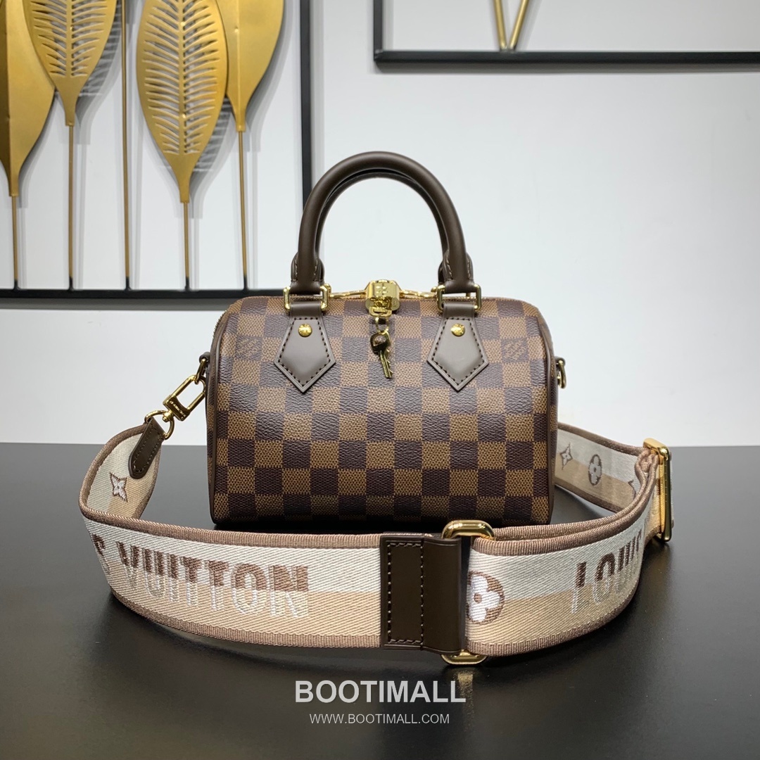 루이비통 스피디 반둘리에 20 다미에 에벤 캔버스 레더 트리밍 브라운 더플백 Louis Vuitton Speedy Bandouliere 20 Damier Ebene Canvas Leather Trim Brown Duffle Bag N40489 20.5cm 1