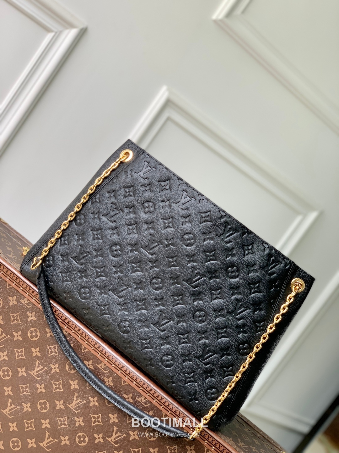 루이비통 애니타임 미디엄 모노그램 앙프렝트 레더 체인스트랩 블랙 숄더백 Louis Vuitton Anytime Medium Monogram Empreinte Leather Chain Strap Black Shoulder Bag M14324 42cm 3