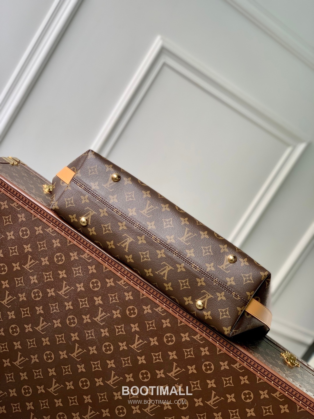 루이비통 바가본드 호보 모노그램 캔버스 레더 트리밍 체인 디테일 브라운 숄더백 Louis Vuitton Vagabond Hobo Monogram Canvas Leather Trim Chain Detail Brown Shoulder Bag M14018 38cm 4