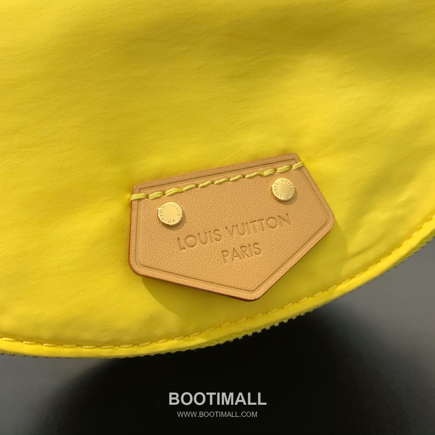 루이비통 범백 모노그램 캔버스 나일론 레더 트리밍 브라운 힙색 Louis Vuitton Bumbag Monogram Canvas Nylon Leather Trim Brown Belt Bag M27237 30cm 9