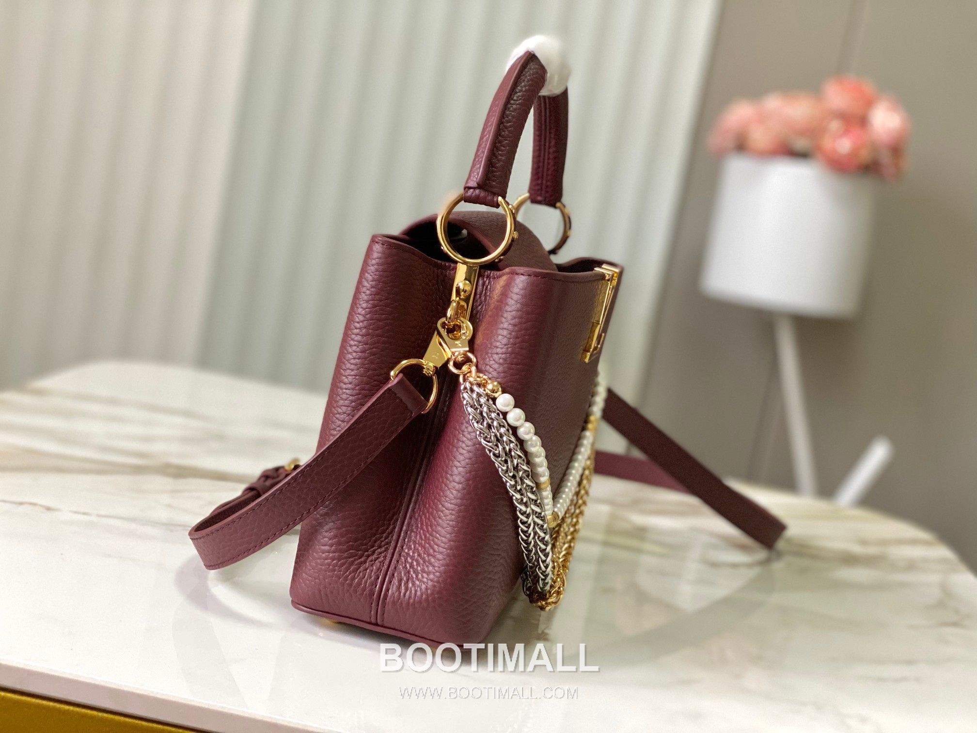 루이비통 카퓌신 모노그램 타우릴론 레더 더블체인 버건디 숄더백 Louis Vuitton Capucines Monogram Taurillon Leather Double Chain Burgundy Shoulder Bag M27308 27cm 2