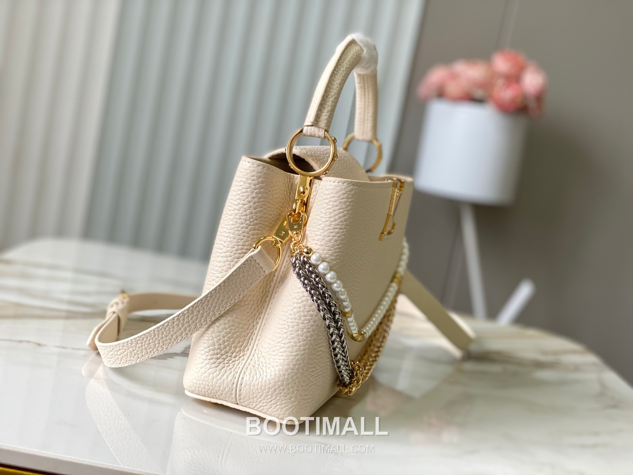 루이비통 카퓌신 모노그램 타우릴론 레더 더블체인 버건디 숄더백 Louis Vuitton Capucines Monogram Taurillon Leather Double Chain Burgundy Shoulder Bag M27308 27cm 2