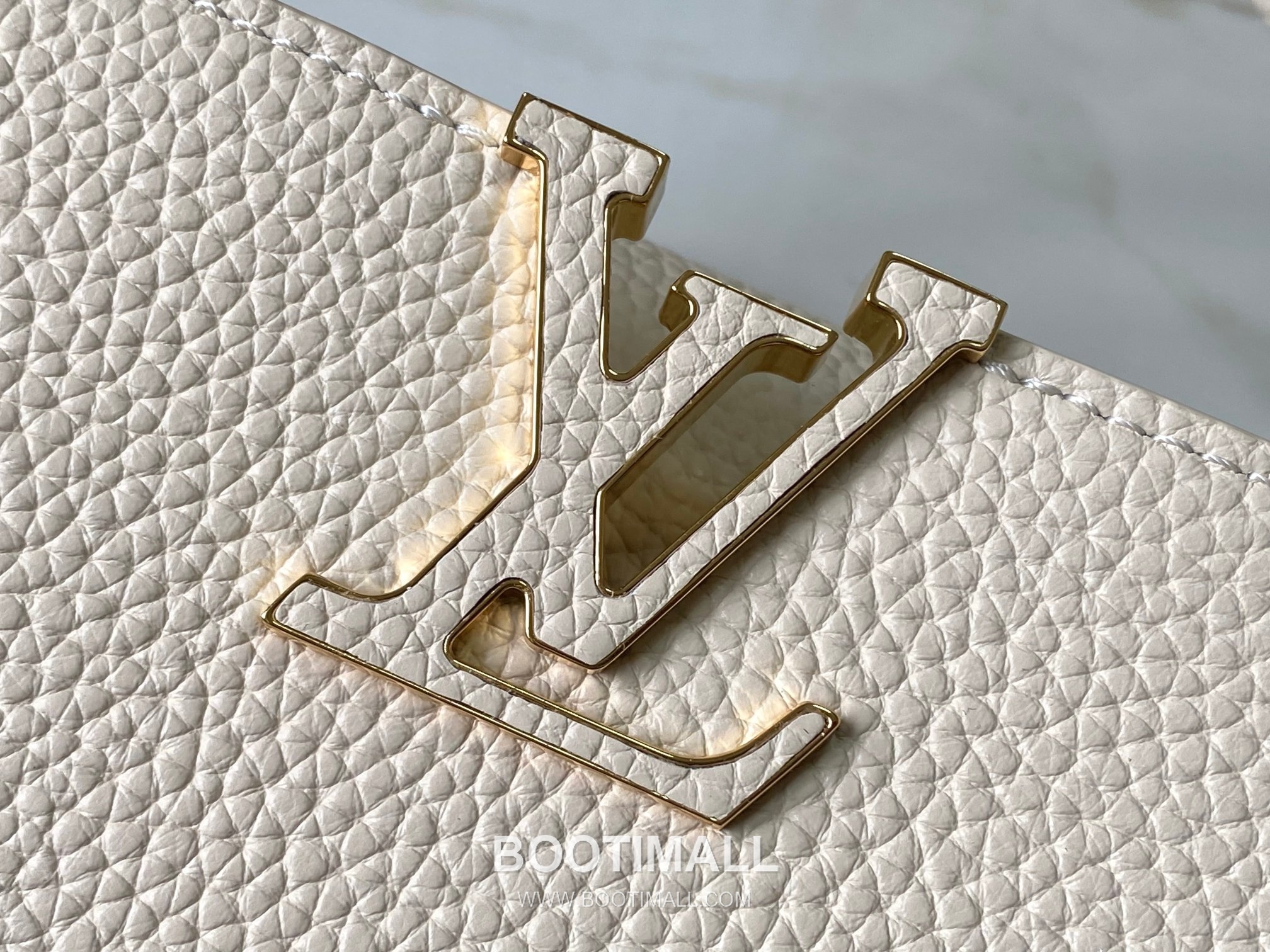 루이비통 카퓌신 모노그램 타우릴론 레더 더블체인 버건디 숄더백 Louis Vuitton Capucines Monogram Taurillon Leather Double Chain Burgundy Shoulder Bag M27308 27cm 4