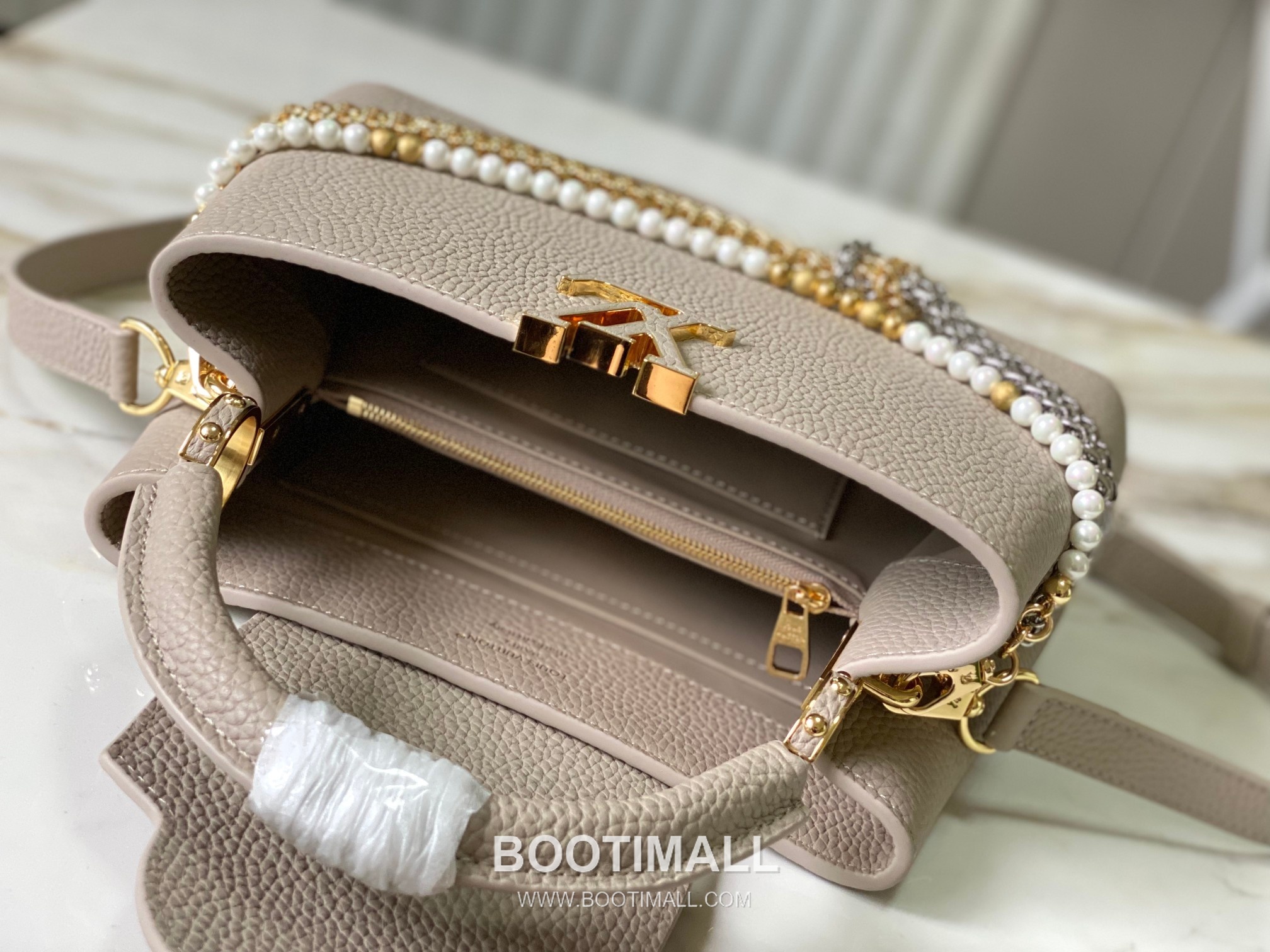 루이비통 카퓌신 모노그램 타우릴론 레더 더블체인 버건디 숄더백 Louis Vuitton Capucines Monogram Taurillon Leather Double Chain Burgundy Shoulder Bag M27308 27cm 5