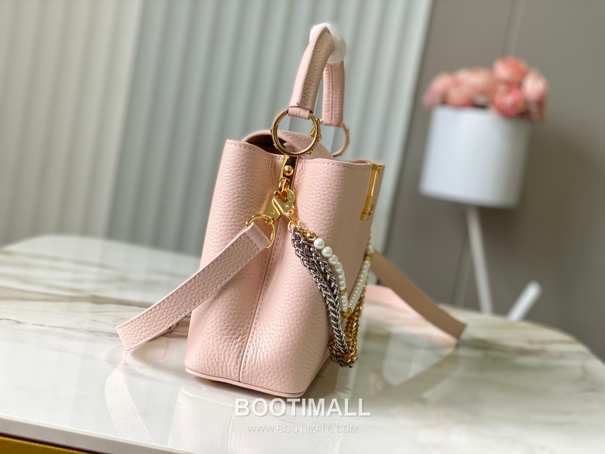 루이비통 카퓌신 모노그램 타우릴론 레더 더블체인 버건디 숄더백 Louis Vuitton Capucines Monogram Taurillon Leather Double Chain Burgundy Shoulder Bag M27309 27cm 2