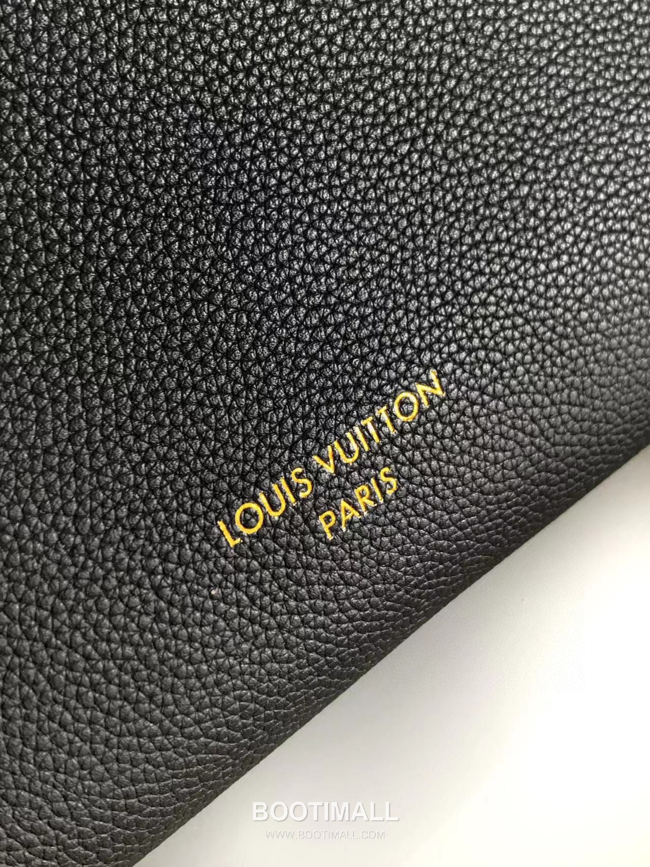 루이비통 로우키 카바스 미디엄 그레인 카우하이드 레더 락장식 블랙 토트백 Louis Vuitton Low Key Cabas Medium Grain Cowhide Leather Lock Detail Brown Tote Bag M25341 47cm 7