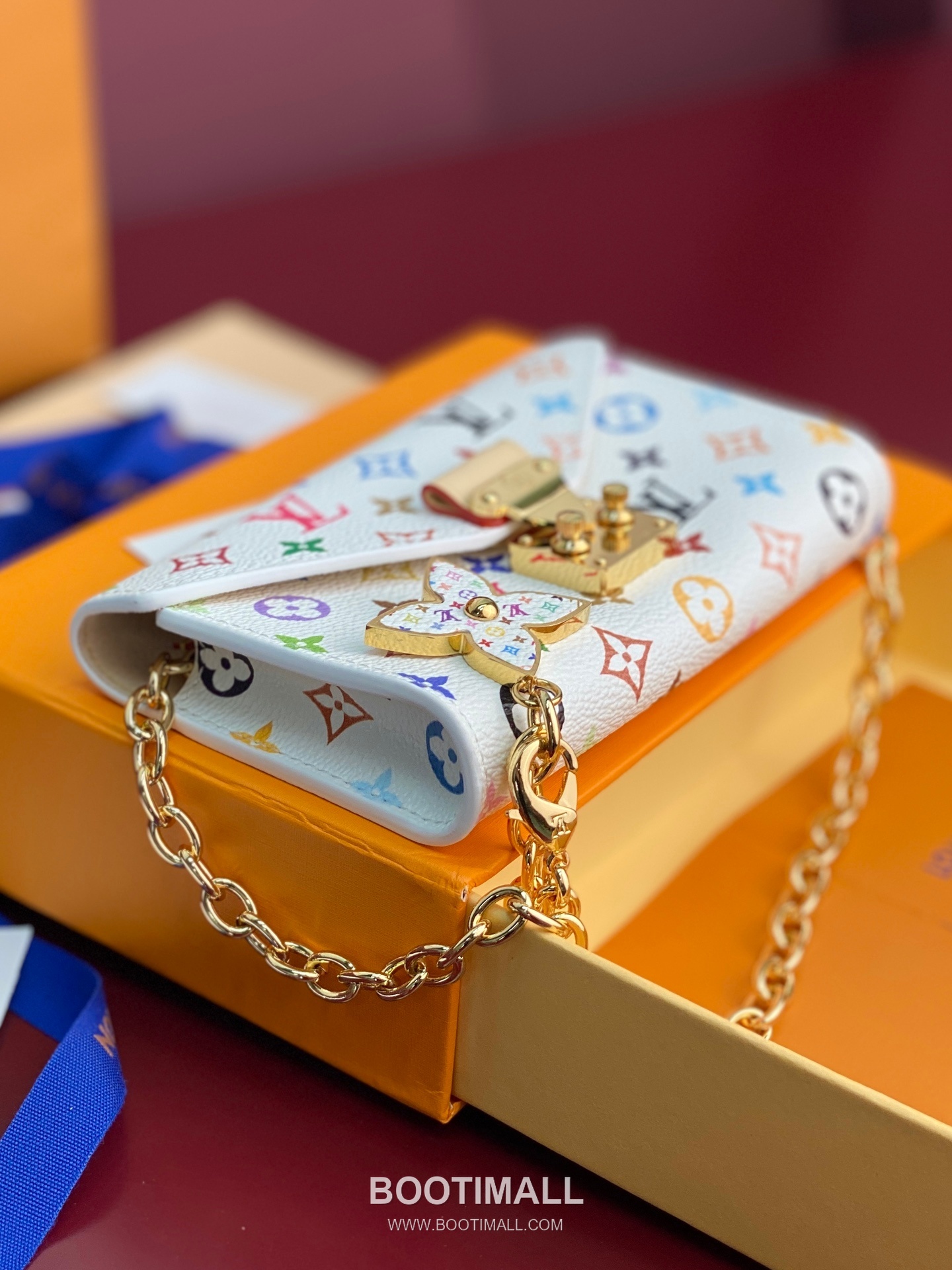 루이비통 포쉐트 메티스 벨트 모노그램 멀티컬러 체인 플라워그램 화이트 힙색 Louis Vuitton Pouch Metis Belt Monogram Multicolor Chain Flowergram White Belt Bag M4625Z 13.5cm 8