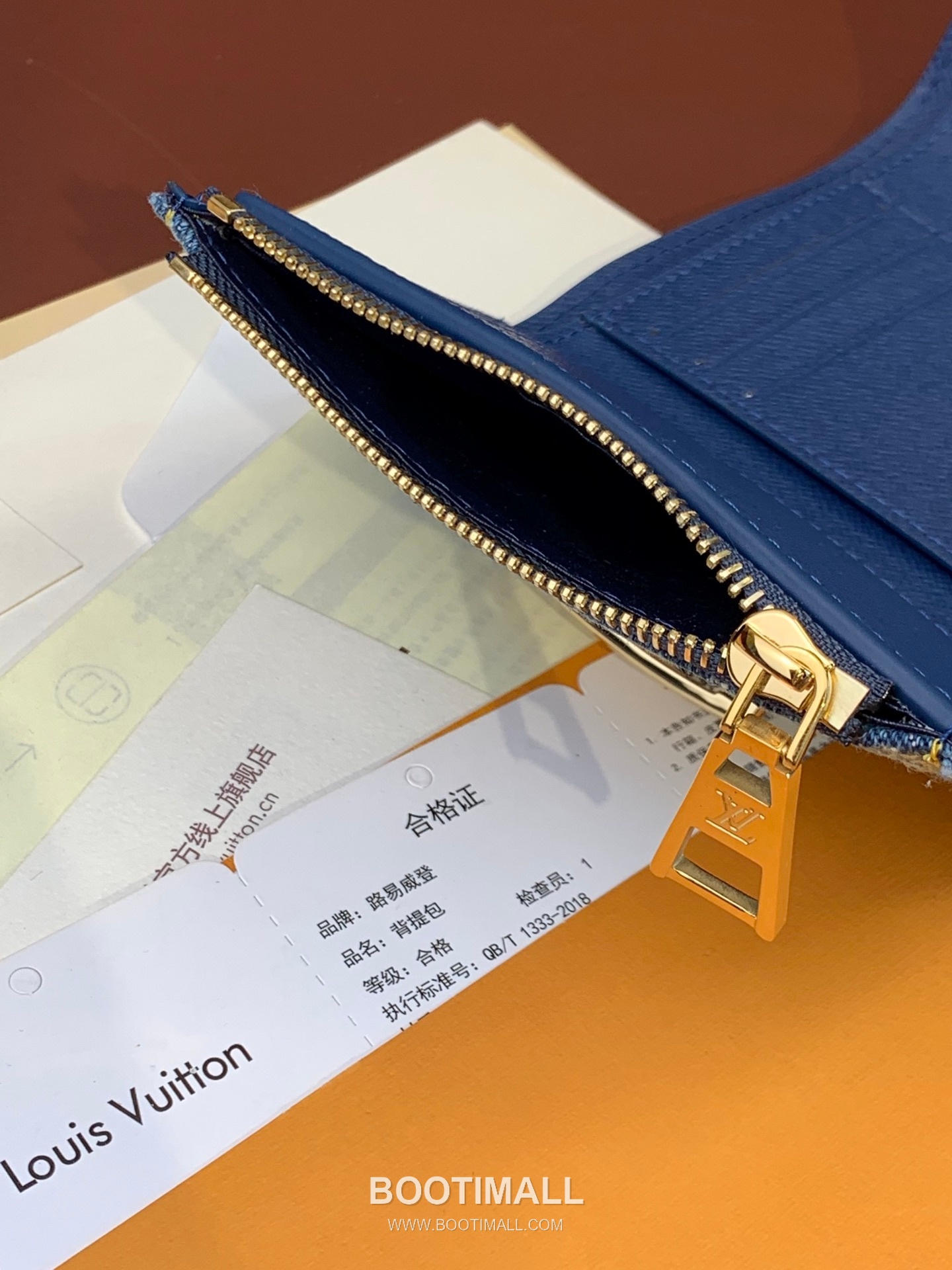 루이비통 빅토린 모노그램 자카드 데님 레더 트리밍 블루 지갑 Louis Vuitton Victorine Monogram Jacquard Denim Leather Trim Blue Wallet M82959 12cm 6