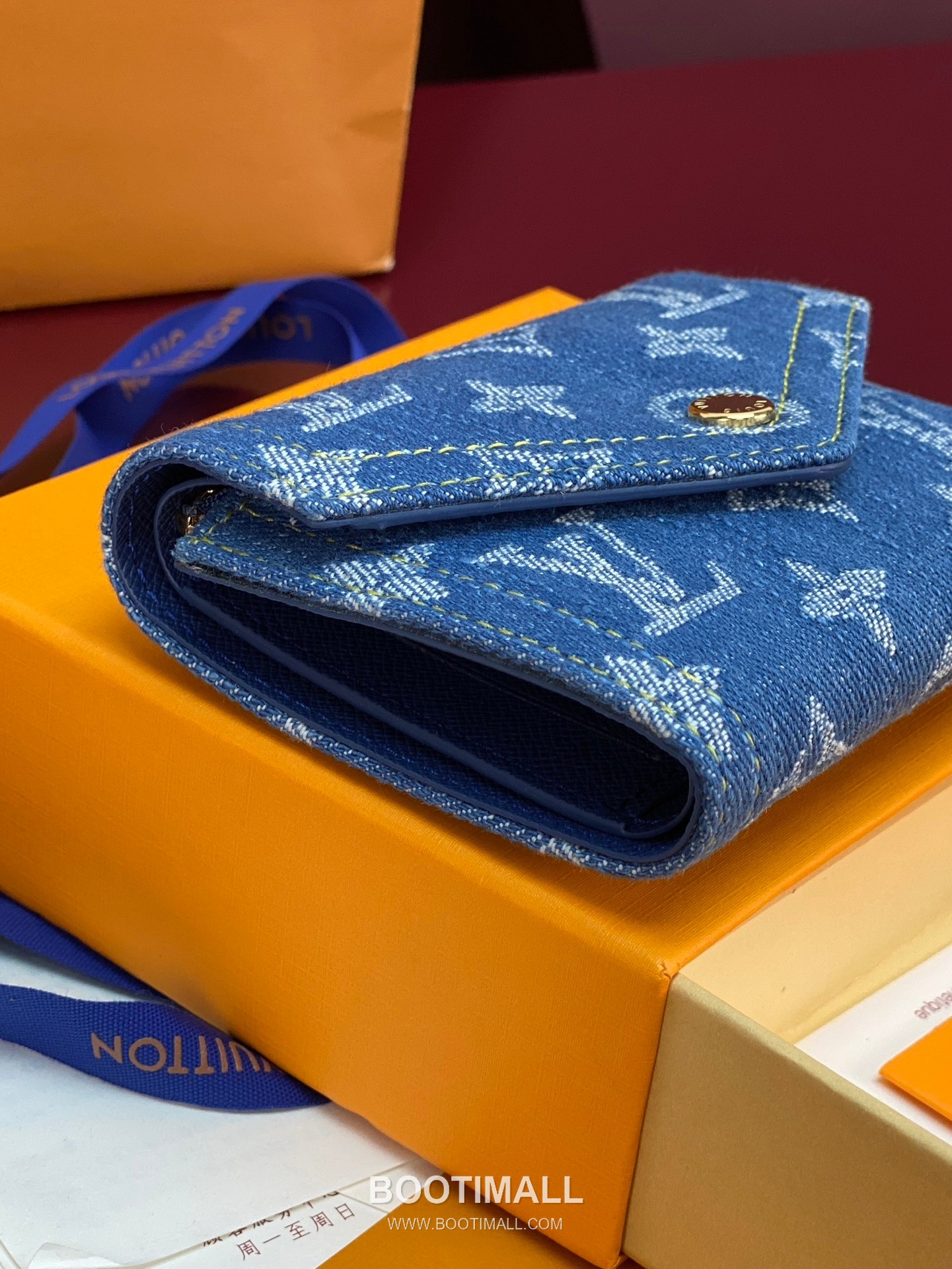 루이비통 빅토린 모노그램 데님 오가닉 코튼 레더 트리밍 블루 지갑 Louis Vuitton Victorine Monogram Denim Organic Cotton Leather Trim Blue Wallet M13212 12cm 11