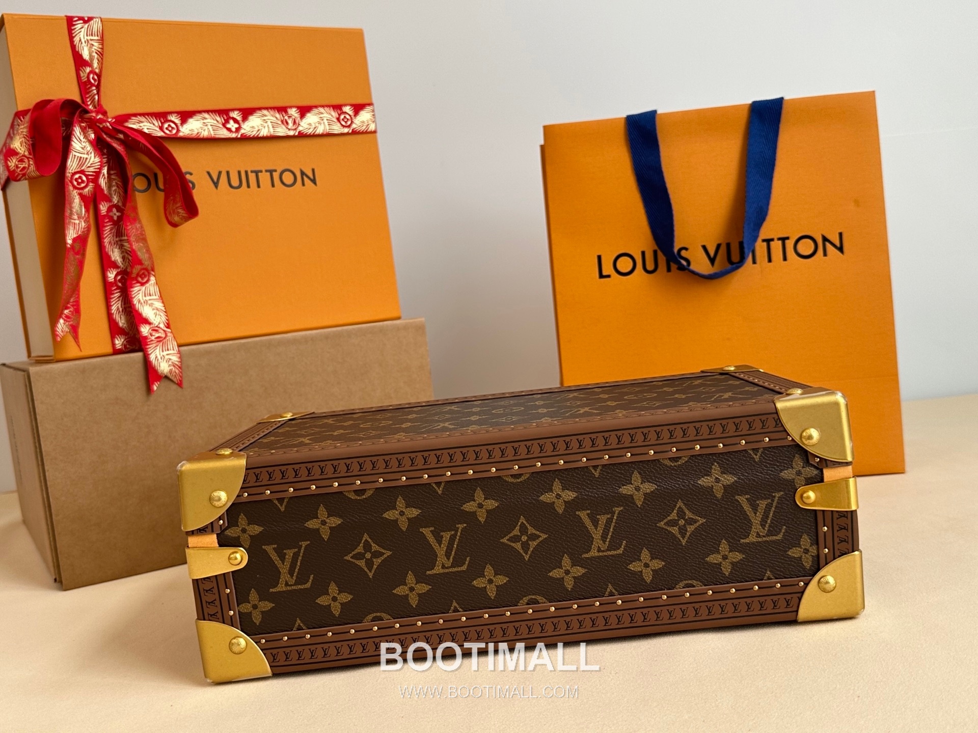 루이비통 워치 케이스 8구 모노그램 캔버스 벨벳 라이닝 실버 하드 트렁크 브라운 보관함 Louis Vuitton Watch Case 8 Slots Monogram Canvas Velvet Lining Silver Hardware Hard Trunk Brown Storage Case M4700B 34cm 2