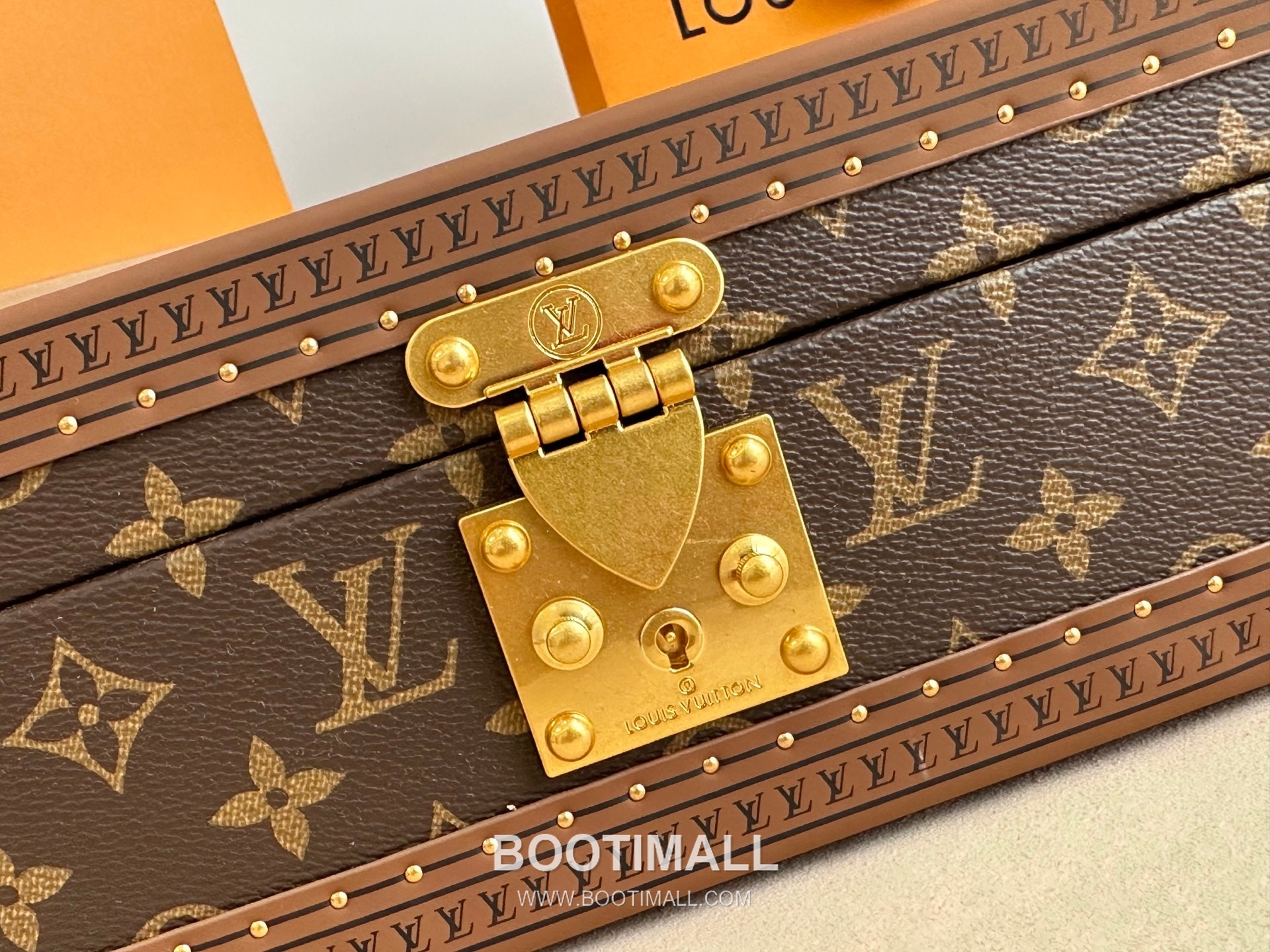 루이비통 워치 케이스 8구 모노그램 캔버스 벨벳 라이닝 실버 하드 트렁크 브라운 보관함 Louis Vuitton Watch Case 8 Slots Monogram Canvas Velvet Lining Silver Hardware Hard Trunk Brown Storage Case M4700B 34cm 6