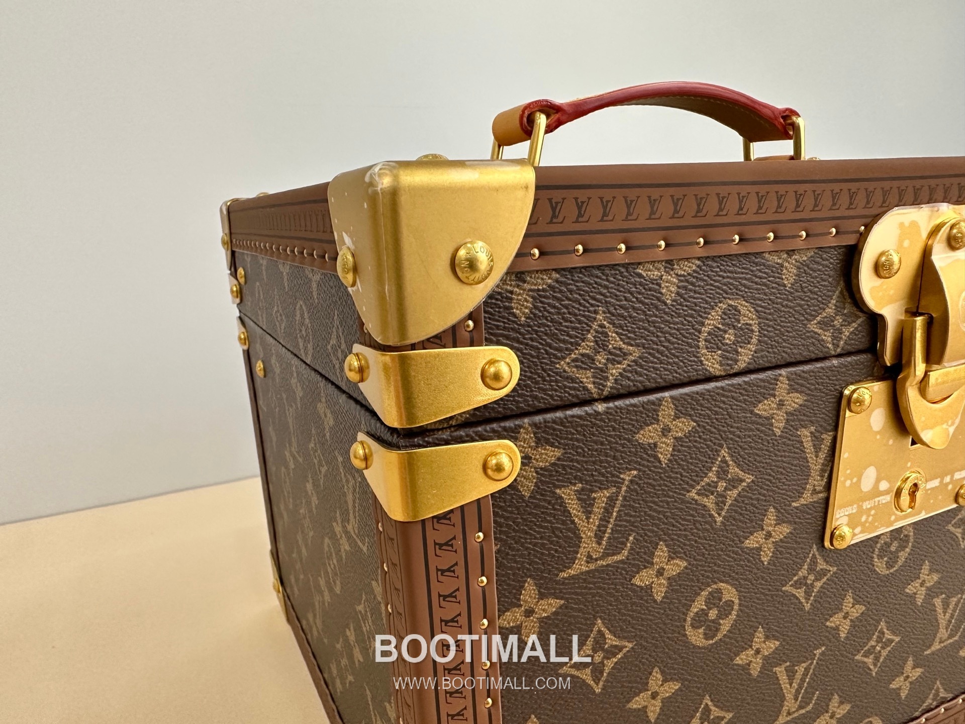 루이비통 주얼리 케이스 모노그램 캔버스 벨벳 라이닝 S락 골드 하드 트렁크 브라운 보관함 Louis Vuitton Jewelry Case Monogram Canvas Velvet Lining S-Lock Gold Hardware Hard Trunk Brown Storage Case M4700DL 34cm 7