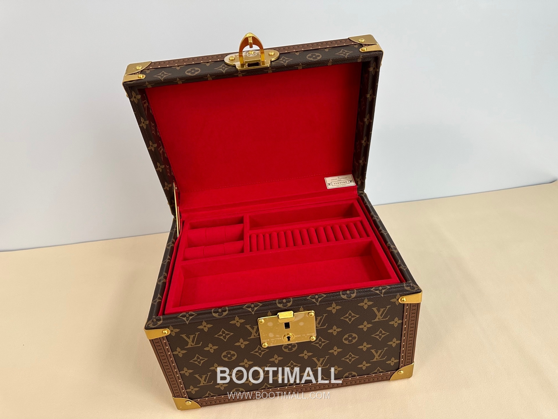 루이비통 주얼리 케이스 모노그램 캔버스 벨벳 라이닝 S락 골드 하드 트렁크 브라운 보관함 Louis Vuitton Jewelry Case Monogram Canvas Velvet Lining S-Lock Gold Hardware Hard Trunk Brown Storage Case M4700DL 34cm 8