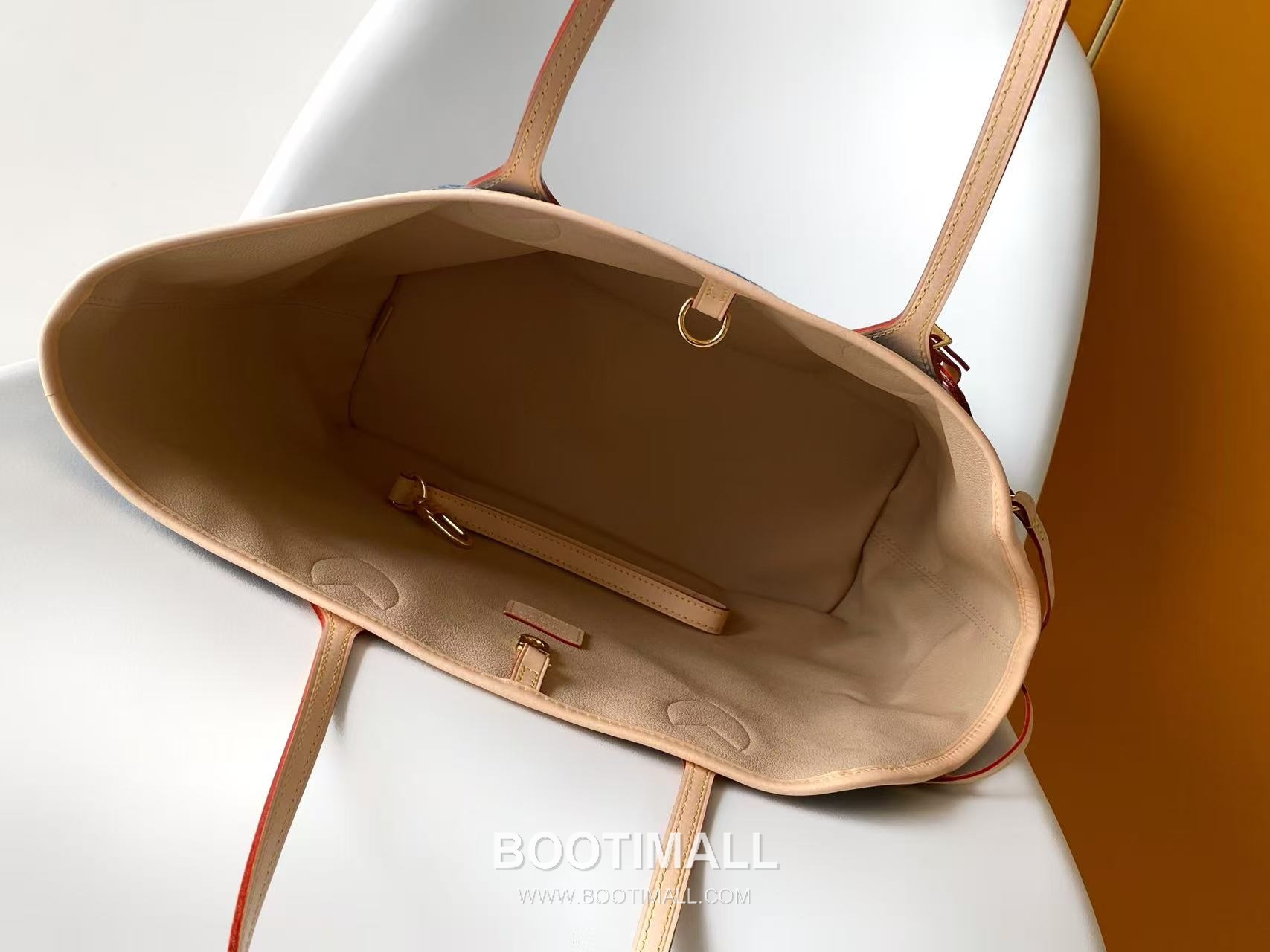 루이비통 네버우프 미디엄 모노그램 데님 레더 트리밍 펫 캐리어 블루 토트백 Louis Vuitton Neverwoof Medium Monogram Denim Leather Trim Pet Carrier Blue Tote Bag M28052 31cm 8