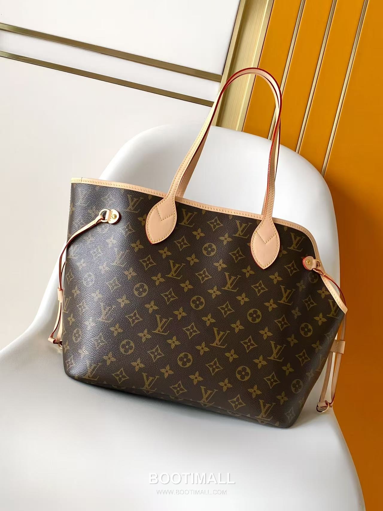 루이비통 네버우프 미디엄 모노그램 캔버스 레더 트리밍 펫 캐리어 브라운 토트백 Louis Vuitton Neverwoof Medium Monogram Canvas Leather Trim Pet Carrier Brown Tote Bag M27847 31cm 3