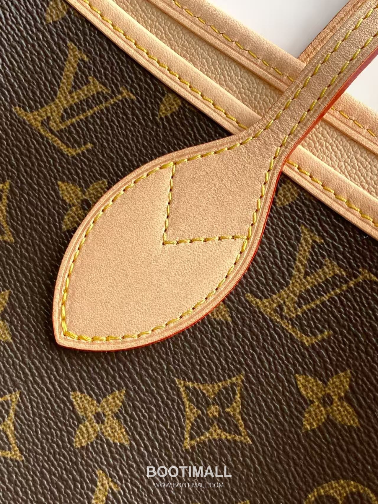 루이비통 네버우프 미디엄 모노그램 캔버스 레더 트리밍 펫 캐리어 브라운 토트백 Louis Vuitton Neverwoof Medium Monogram Canvas Leather Trim Pet Carrier Brown Tote Bag M27847 31cm 6