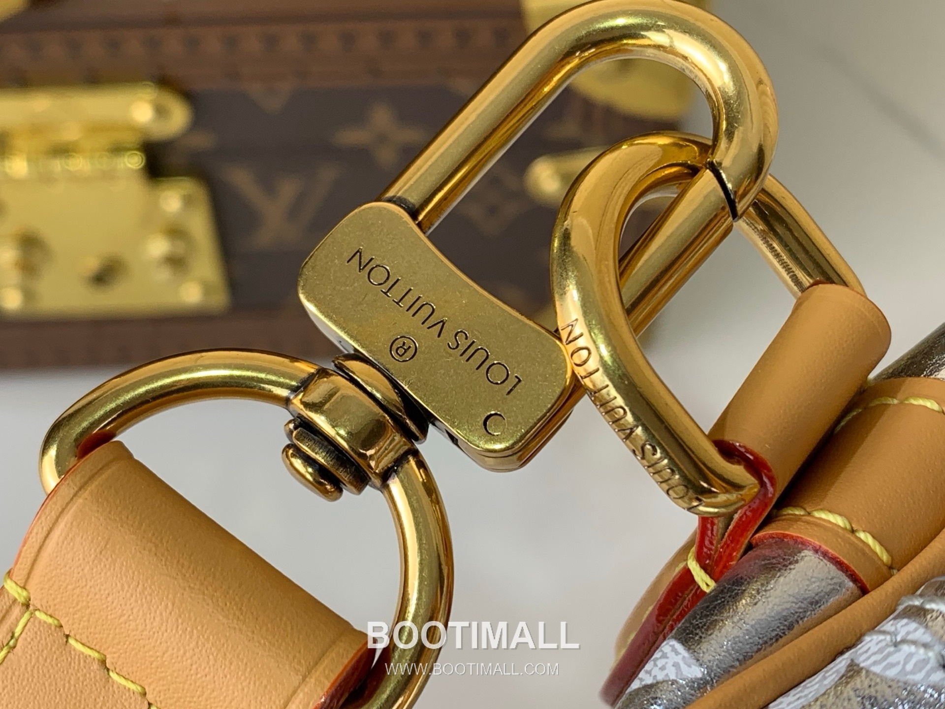 루이비통 스피디 P9 반둘리에 30 모노그램 카프스킨 레더 실버 더플백 Louis Vuitton Speedy P9 Bandouliere 30 Monogram Calfskin Leather Silver Duffle Bag M28384 32cm 6