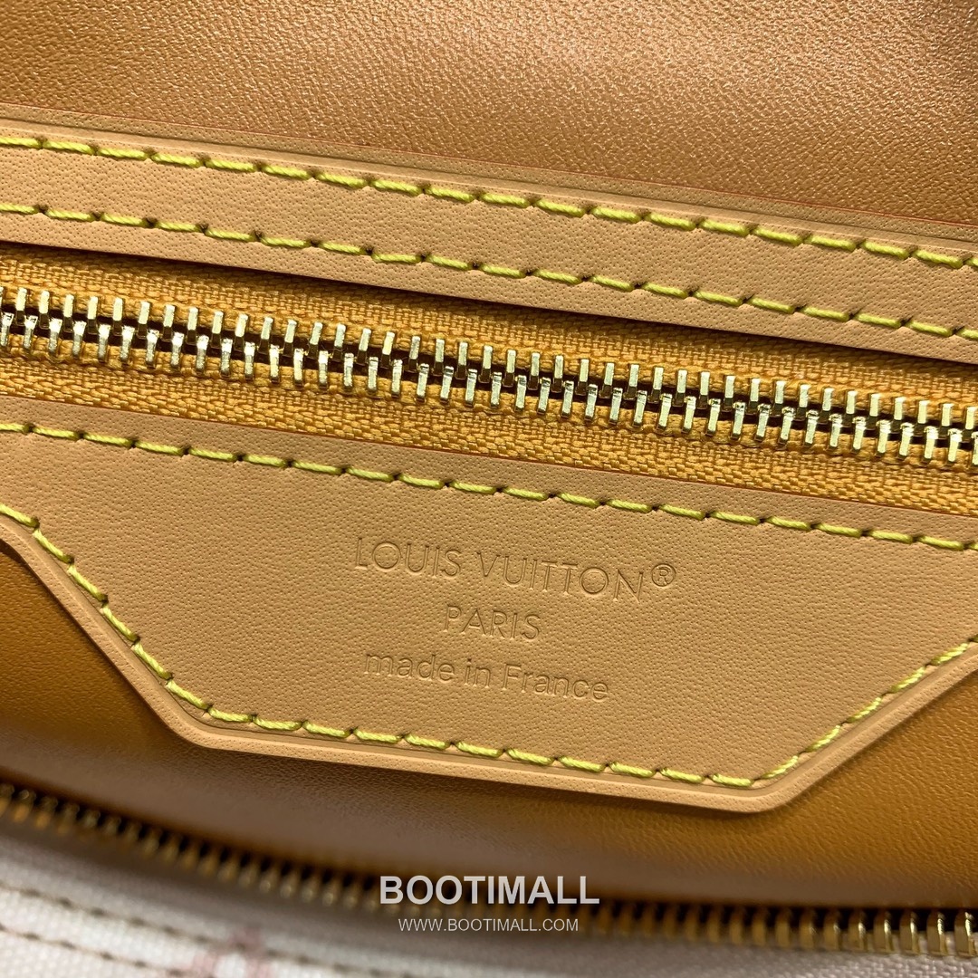 루이비통 스피디 소프트 30 모노그램 듄 캔버스 레더 트리밍 에어플레인 참 브라운 토트백 Louis Vuitton Speedy Soft 30 Monogram Dune Canvas Leather Trim Airplane Charm Brown Tote Bag M14587 30cm 3