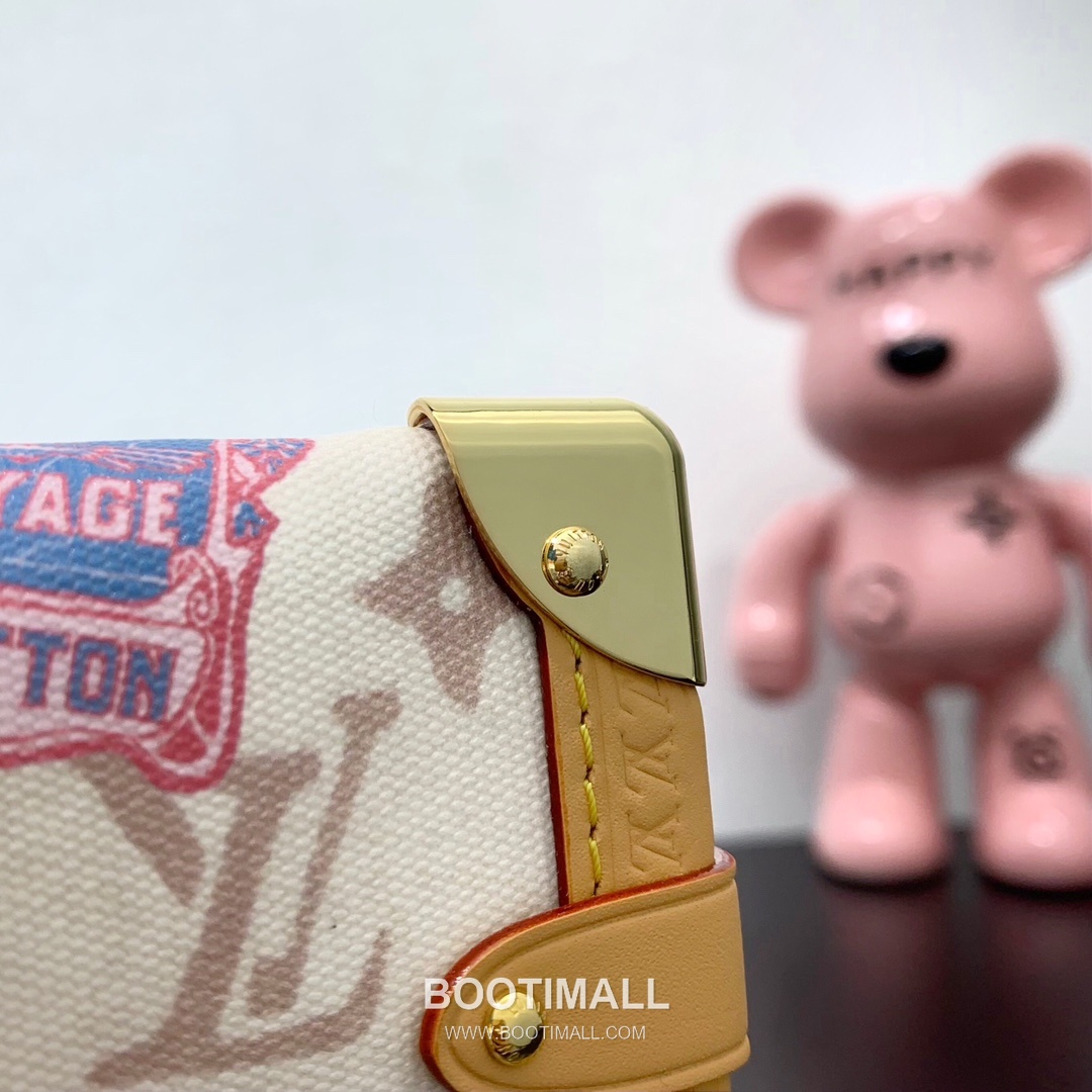 루이비통 사이드 트렁크 미디엄 모노그램 듄 캔버스 레더 트리밍 에어플레인 참 브라운 숄더백 Louis Vuitton Side Trunk Medium Monogram Dune Canvas Leather Trim Airplane Charm Brown Shoulder Bag M14606 23.5cm 6