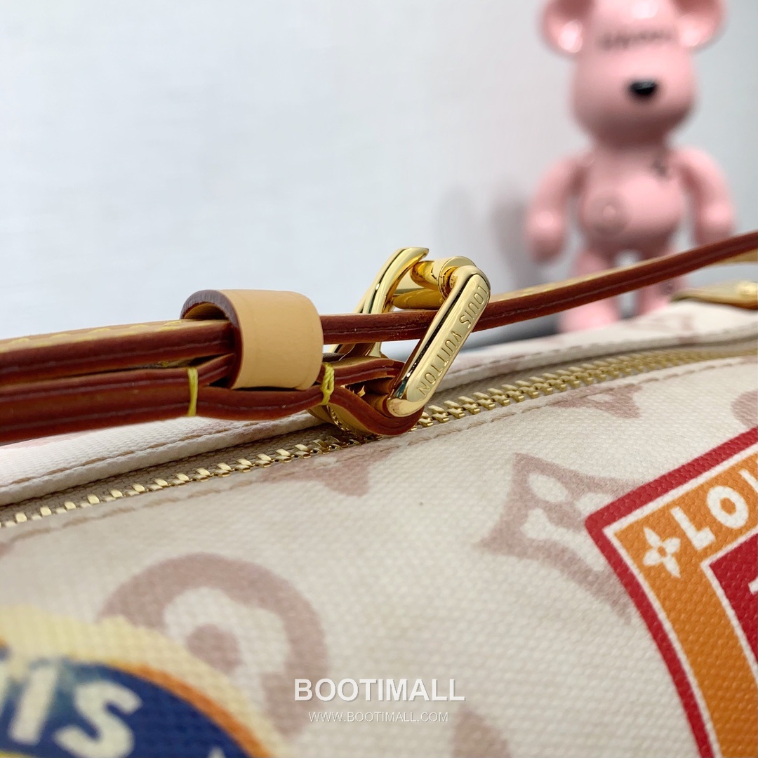 루이비통 사이드 트렁크 미디엄 모노그램 듄 캔버스 레더 트리밍 에어플레인 참 브라운 숄더백 Louis Vuitton Side Trunk Medium Monogram Dune Canvas Leather Trim Airplane Charm Brown Shoulder Bag M14606 23.5cm 8