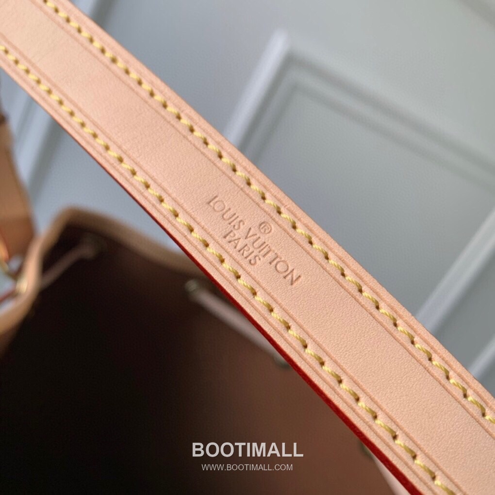 루이비통 노에 BB 모노그램 코팅 캔버스 레더 트리밍 브라운 버킷백 Louis Vuitton Noe BB Monogram Coated Canvas Leather Trim Brown Bucket Bag N40818 27cm 9