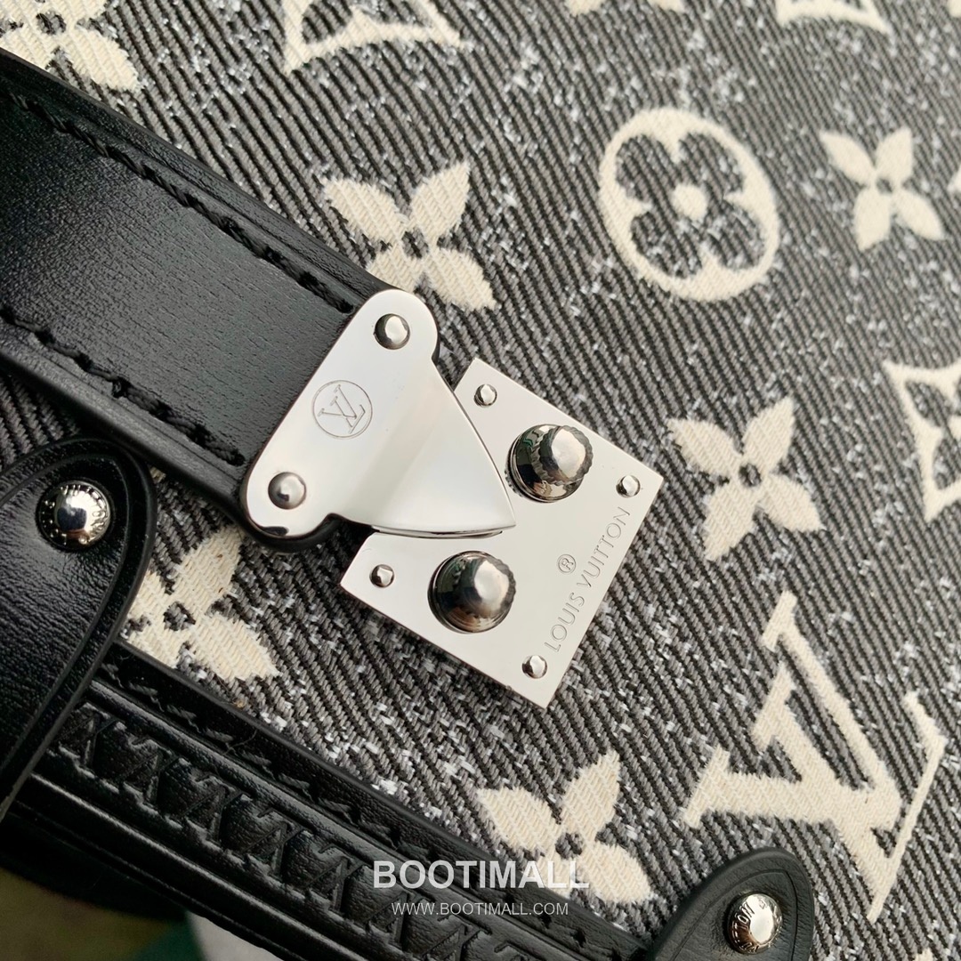 루이비통 사이드 트렁크 모노그램 데님 자카드 레더 트리밍 블루 숄더백 Louis Vuitton Side Trunk Monogram Denim Jacquard Leather Trim Blue Shoulder Bag M21460 21cm 6