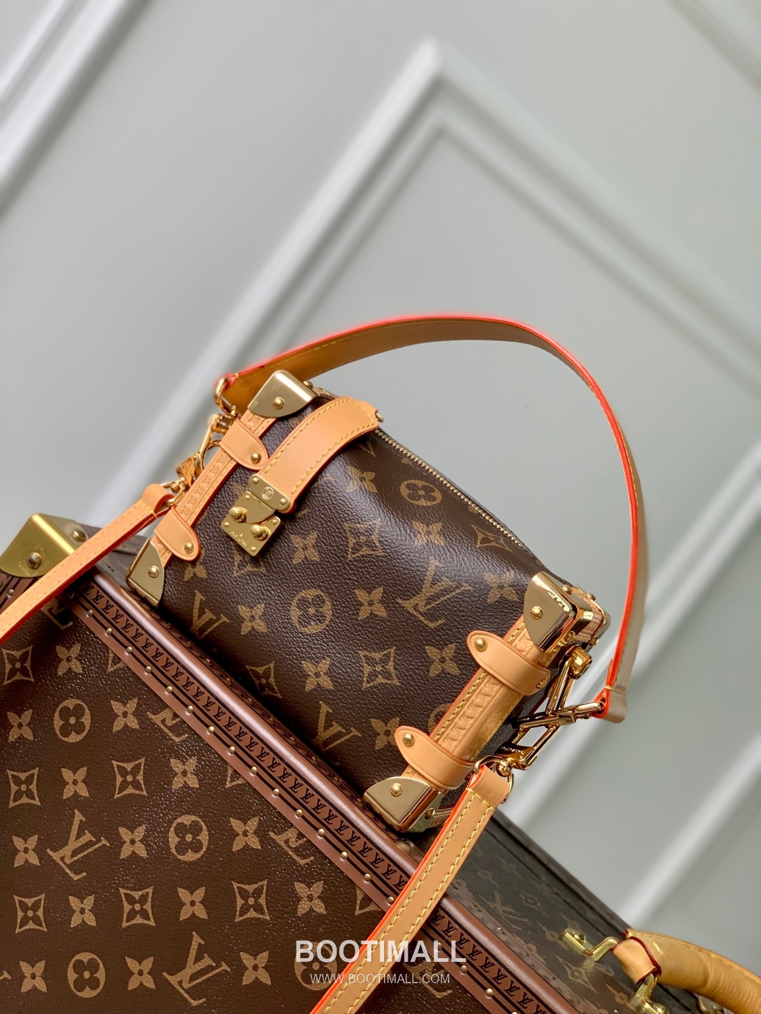 루이비통 사이드 트렁크 PM 모노그램 캔버스 레더 트리밍 브라운 숄더백 Louis Vuitton Side Trunk PM Monogram Canvas Leather Trim Brown Shoulder Bag M46815 18cm 1