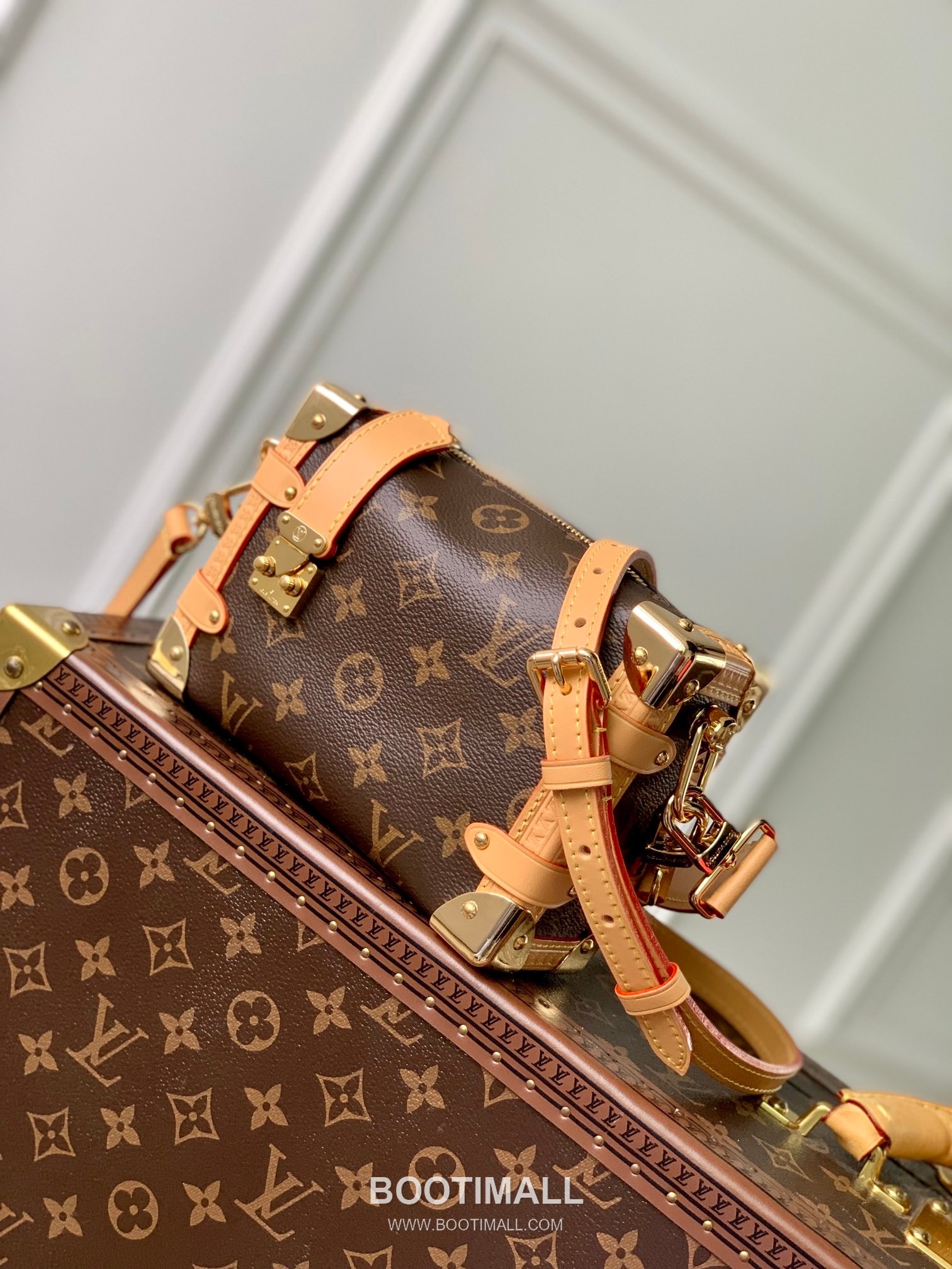 루이비통 사이드 트렁크 PM 모노그램 캔버스 레더 트리밍 브라운 숄더백 Louis Vuitton Side Trunk PM Monogram Canvas Leather Trim Brown Shoulder Bag M46815 18cm 2