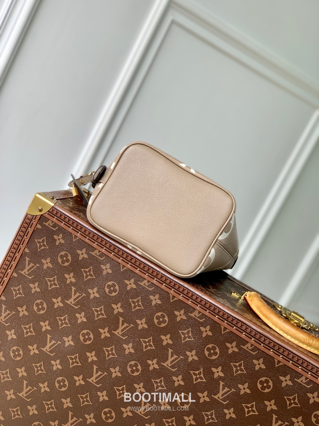 루이비통 올인 BB 모노그램 앙프렝뜨 레더 그레이 토트백 Louis Vuitton All In BB Monogram Empreinte Leather Grey Tote Bag M13045 16cm 4