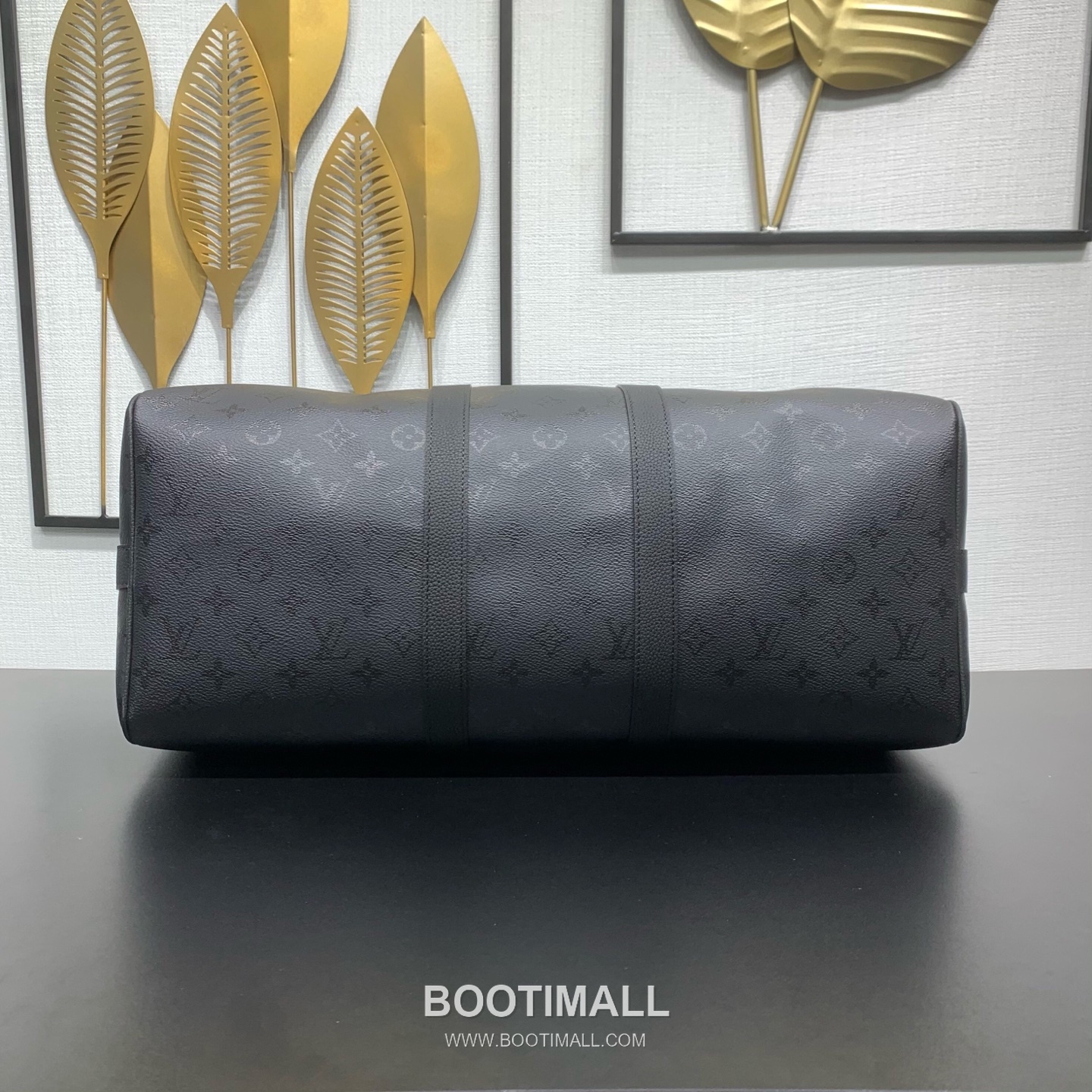 루이비통 키폴 반둘리에 45 모노그램 미드나잇 코팅 캔버스 레더 트리밍 블랙 여행가방 Louis Vuitton Keepall Bandouliere 45 Monogram Midnight Coated Canvas Leather Trim Black Duffle Bag M28403 45cm 4