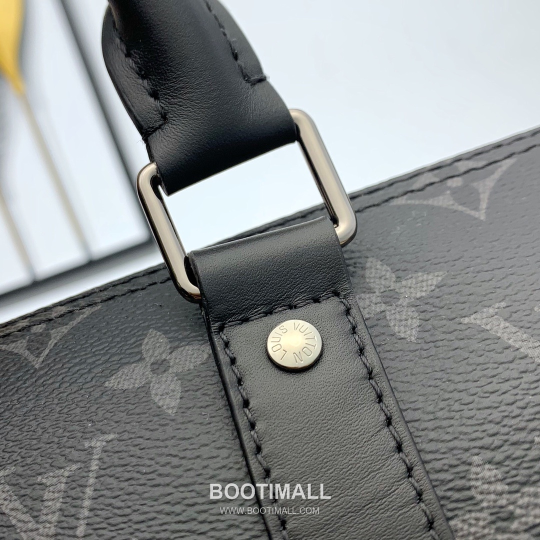 루이비통 키폴 25 모노그램 이클립스 리버스 캔버스 레더 트리밍 블랙 더플백 Louis Vuitton Keepall 25 Monogram Eclipse Reverse Canvas Leather Trim Black Duffle Bag M46271 25cm 7