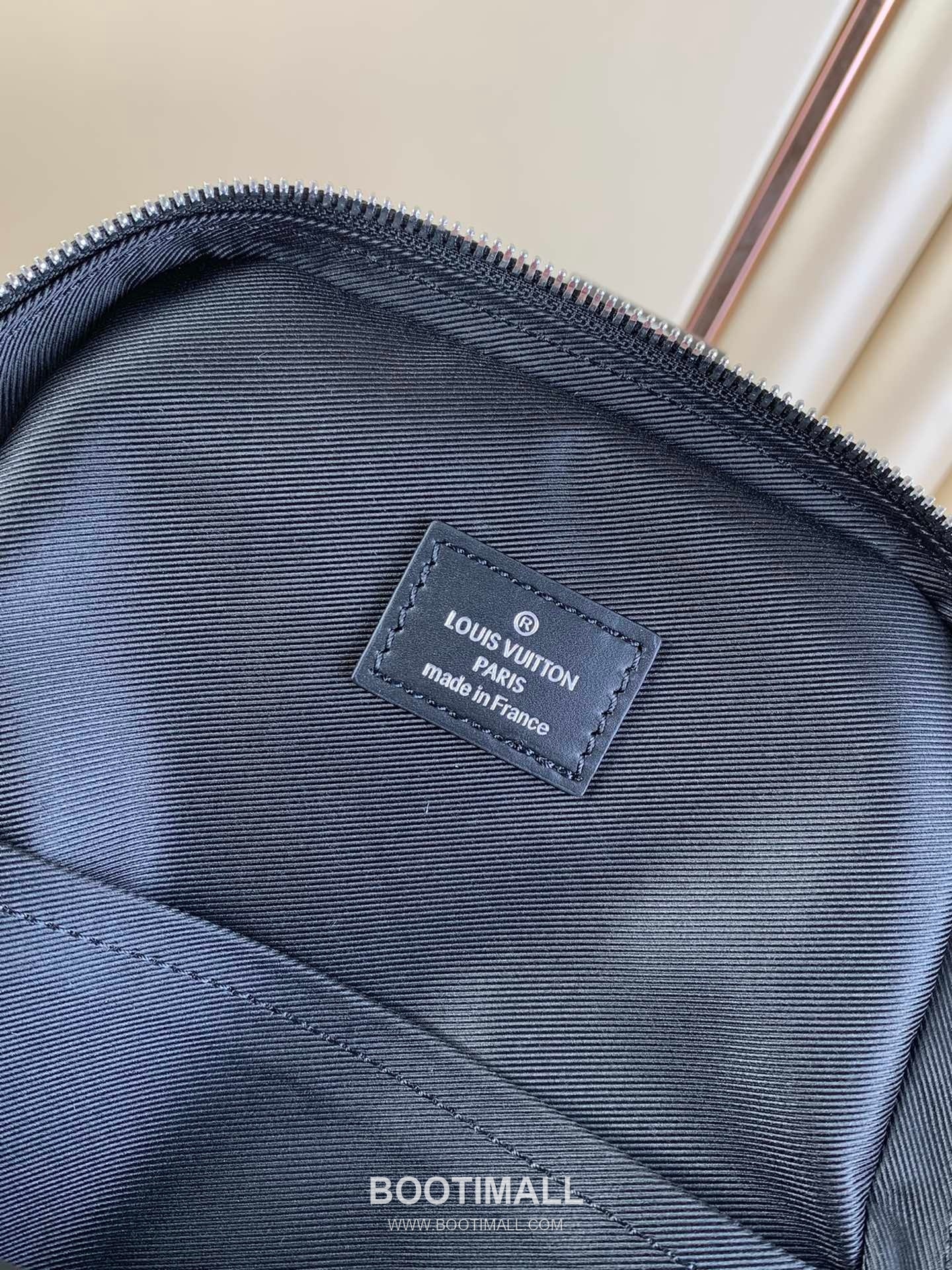 루이비통 애비뉴 슬링백 다미에 그래파이트 캔버스 레더 트리밍 블랙 크로스백 Louis Vuitton Avenue Sling Bag Damier Graphite Canvas Leather Trim Black Crossbody Bag N45277 31cm 9