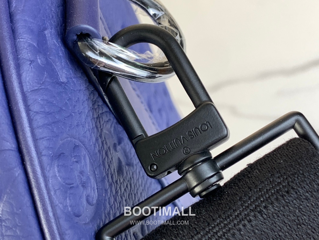 루이비통 키폴 반둘리에 50 타우릴론 엠보싱 모노그램 레더 네이비 더플백 Louis Vuitton Keepall Bandouliere 50 Taurillon Embossed Monogram Leather Navy Duffle Bag M11495 50cm 9