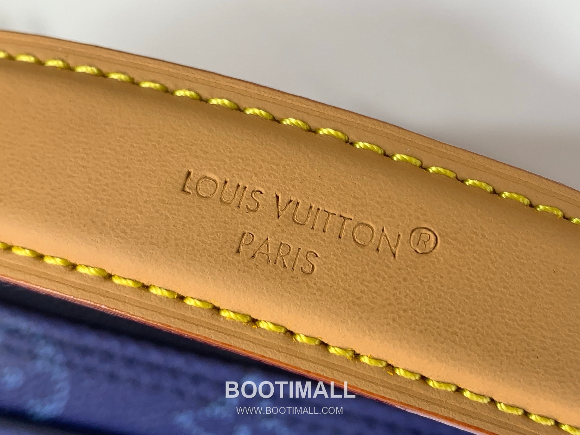 루이비통 닐 크로스백 모노그램 헤리티지 캔버스 레더 트리밍 블루 숄더백 Louis Vuitton Nil Crossbody Bag Monogram Heritage Canvas Leather Trim Blue Shoulder Bag M26823 25cm 5