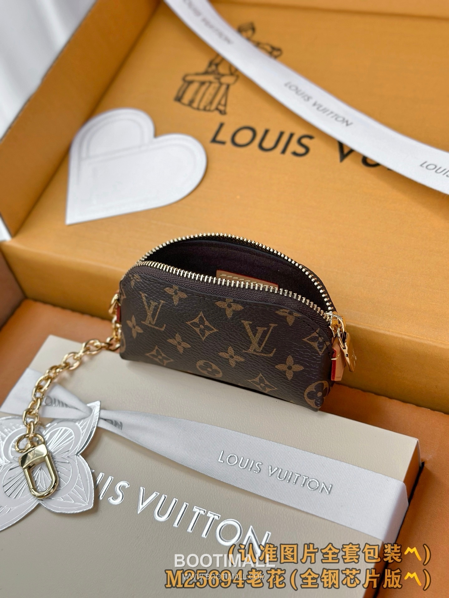 루이비통 립스틱 미니 파우치 모노그램 코팅 캔버스 체인 스트랩 브라운 코스메틱 케이스 Louis Vuitton Lipstick Mini Pouch Monogram Coated Canvas Chain Strap Brown Cosmetic Case M25694 11cm 3