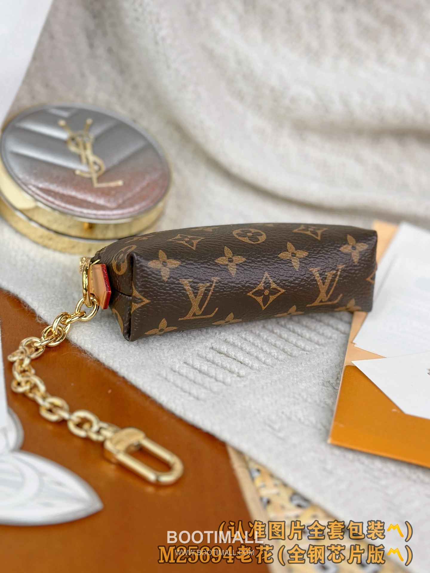 루이비통 립스틱 미니 파우치 모노그램 코팅 캔버스 체인 스트랩 브라운 코스메틱 케이스 Louis Vuitton Lipstick Mini Pouch Monogram Coated Canvas Chain Strap Brown Cosmetic Case M25694 11cm 9