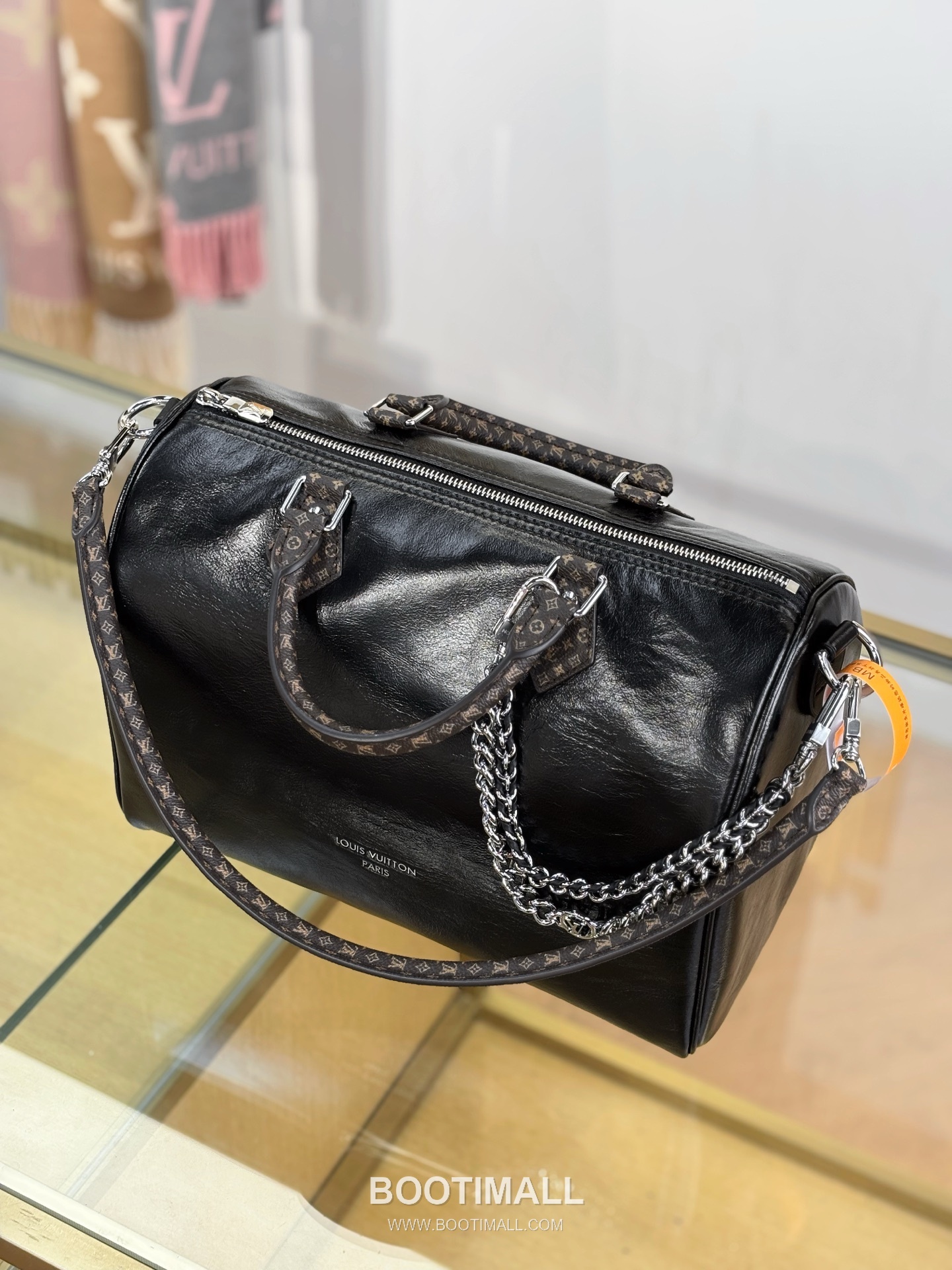 루이비통 수입원단 메탈디테일 소프트 블랙 보스턴 토트백 Louis Vuitton Imported Fabric Metal Detail Soft Black Boston Tote Bag M29419 30cm 10