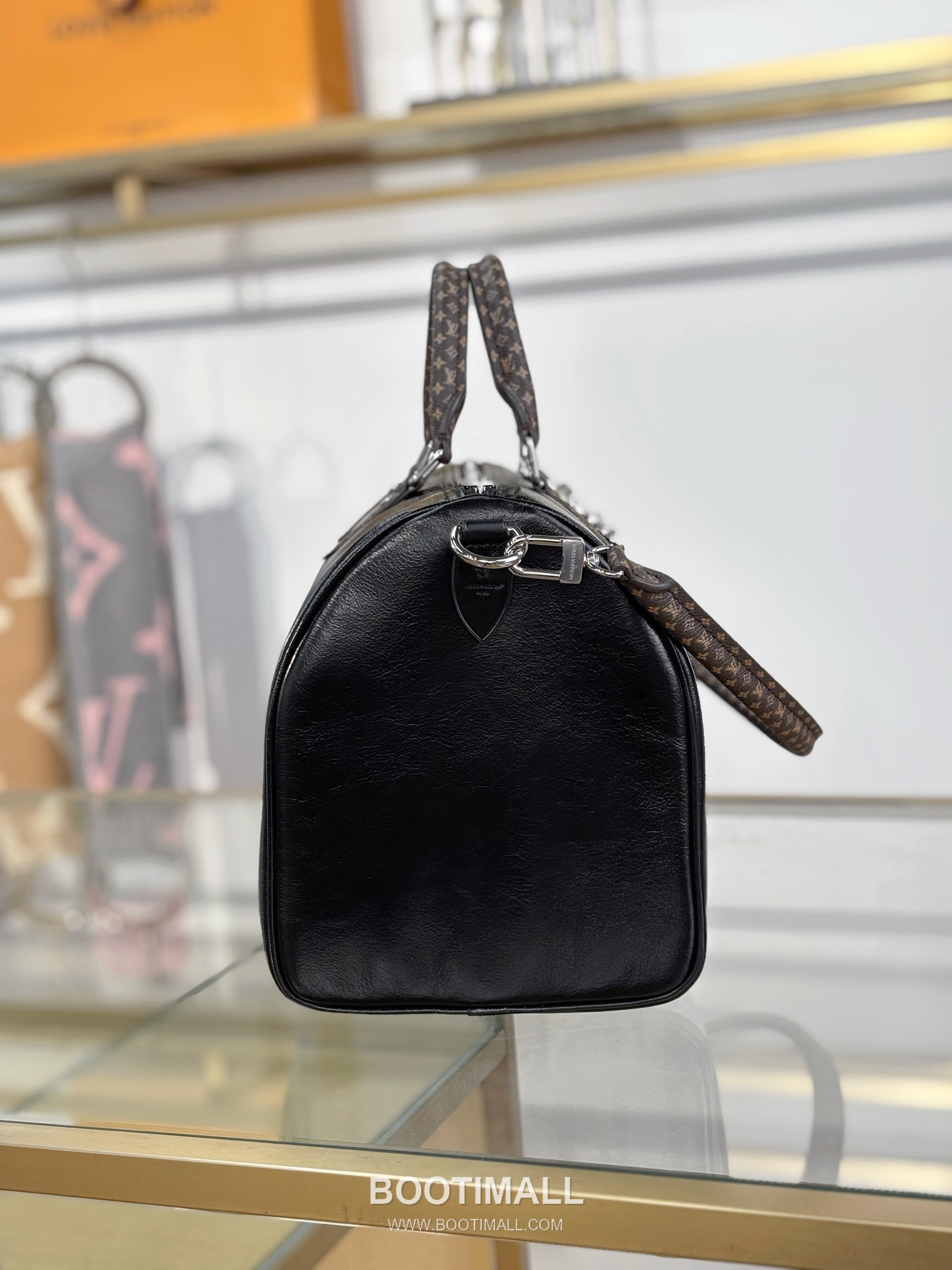 루이비통 수입원단 메탈디테일 소프트 블랙 보스턴 토트백 Louis Vuitton Imported Fabric Metal Detail Soft Black Boston Tote Bag M29419 30cm 13