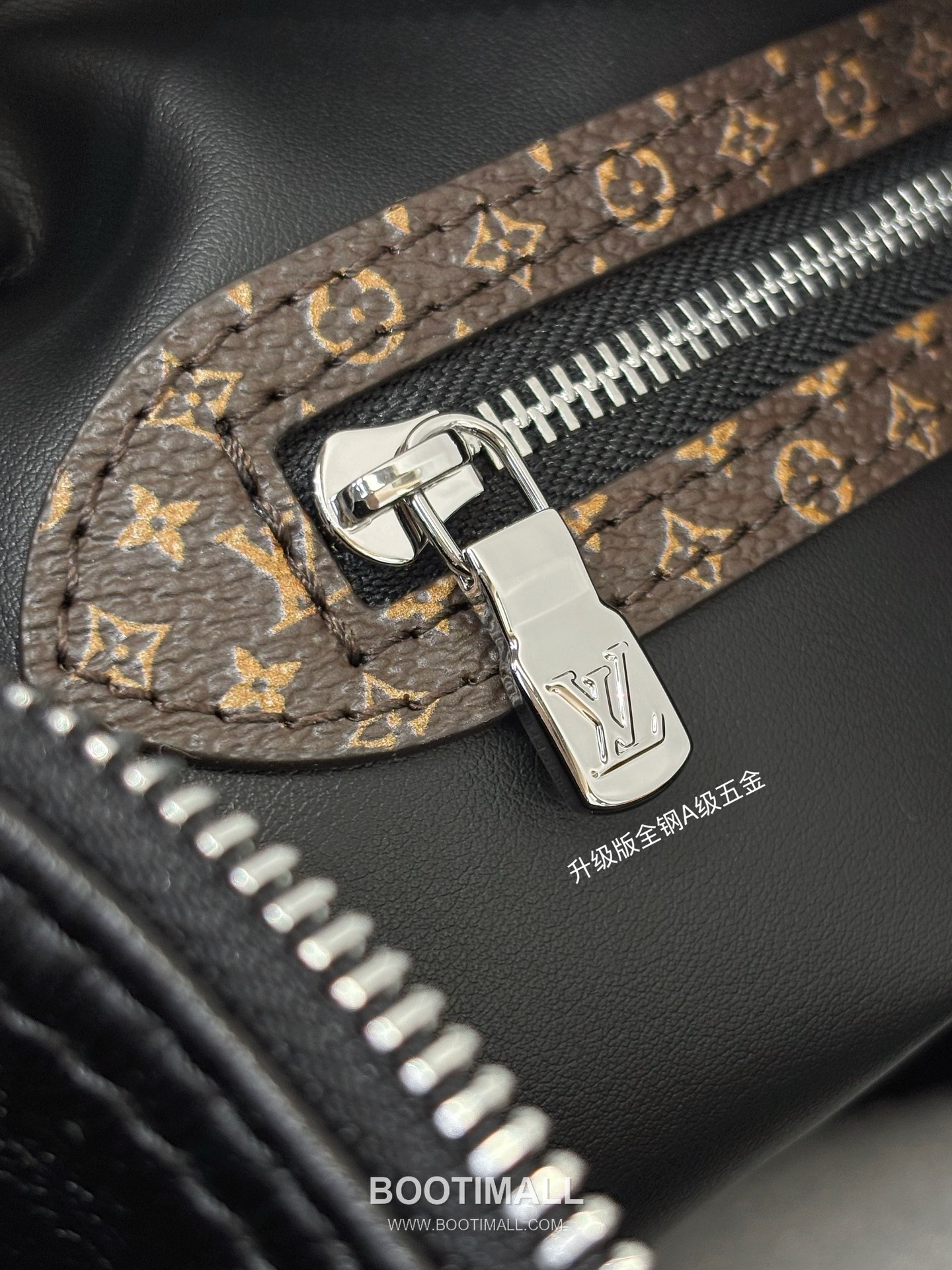 루이비통 수입원단 메탈디테일 소프트 블랙 보스턴 토트백 Louis Vuitton Imported Fabric Metal Detail Soft Black Boston Tote Bag M29419 30cm 19