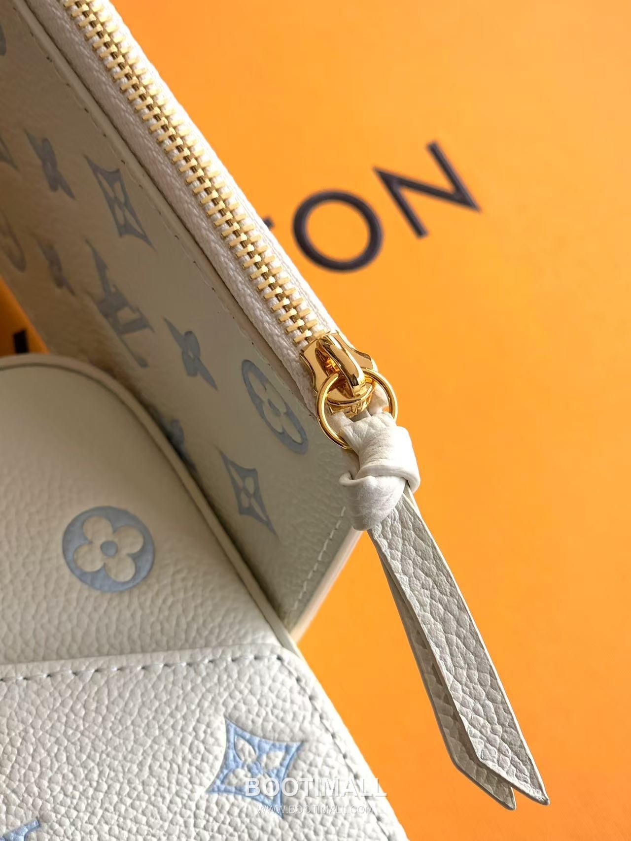 루이비통 모노그램 앙프렝뜨 레더 탈착포켓 체인 블랙 클러치 Louis Vuitton Monogram Empreinte Leather Detachable Pocket Chain Black Clutch M64064 21cm 7