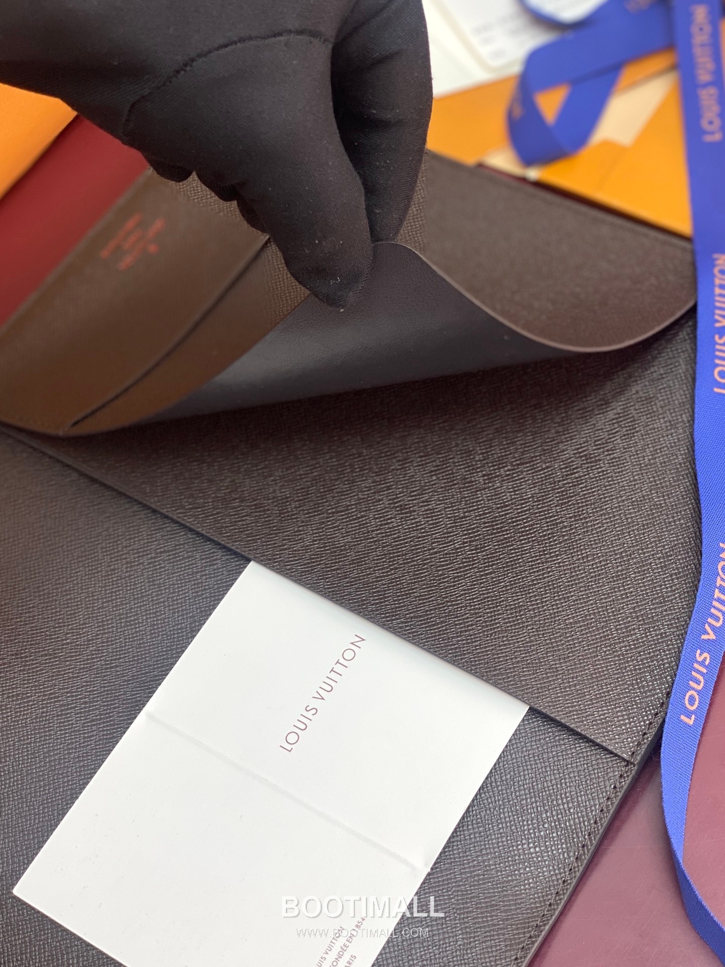 루이비통 모노그램 캔버스 노트커버 브라운 문구 Louis Vuitton Monogram Canvas Notebook Cover Brown Stationery R20100 23cm 9