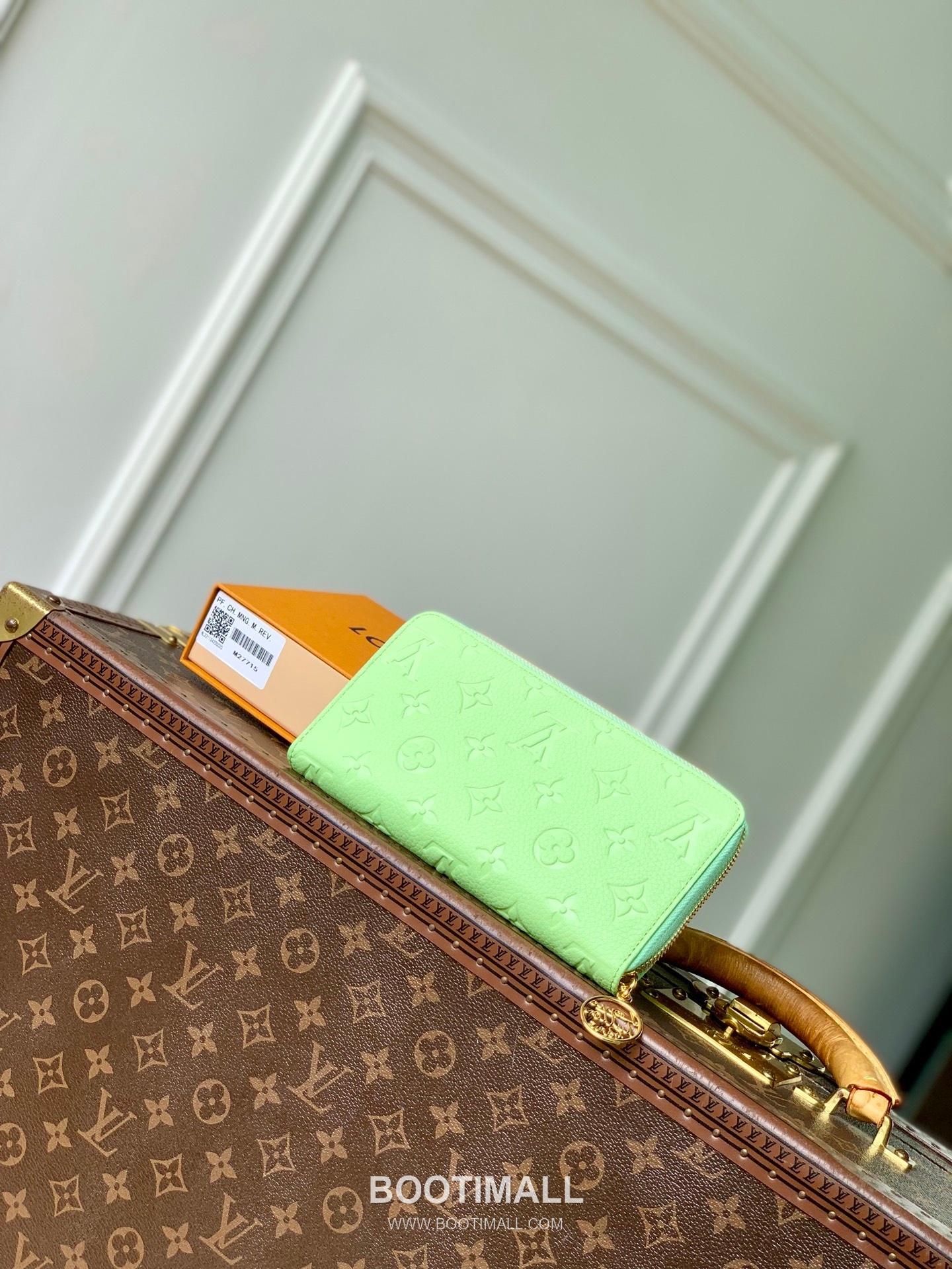 루이비통 레더 지피 멀티포켓 그린 장지갑 Louis Vuitton Leather Zippy Multi Pocket Green Long Wallet M27715 19.5cm 2
