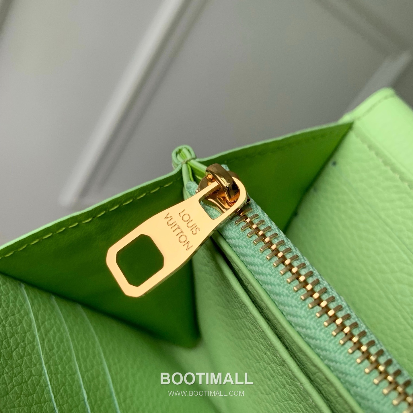 루이비통 모노그램 앙프렝뜨 레더 LV버튼 그린 장지갑 Louis Vuitton Monogram Empreinte Leather LV Button Green Long Wallet M27664 19cm 6