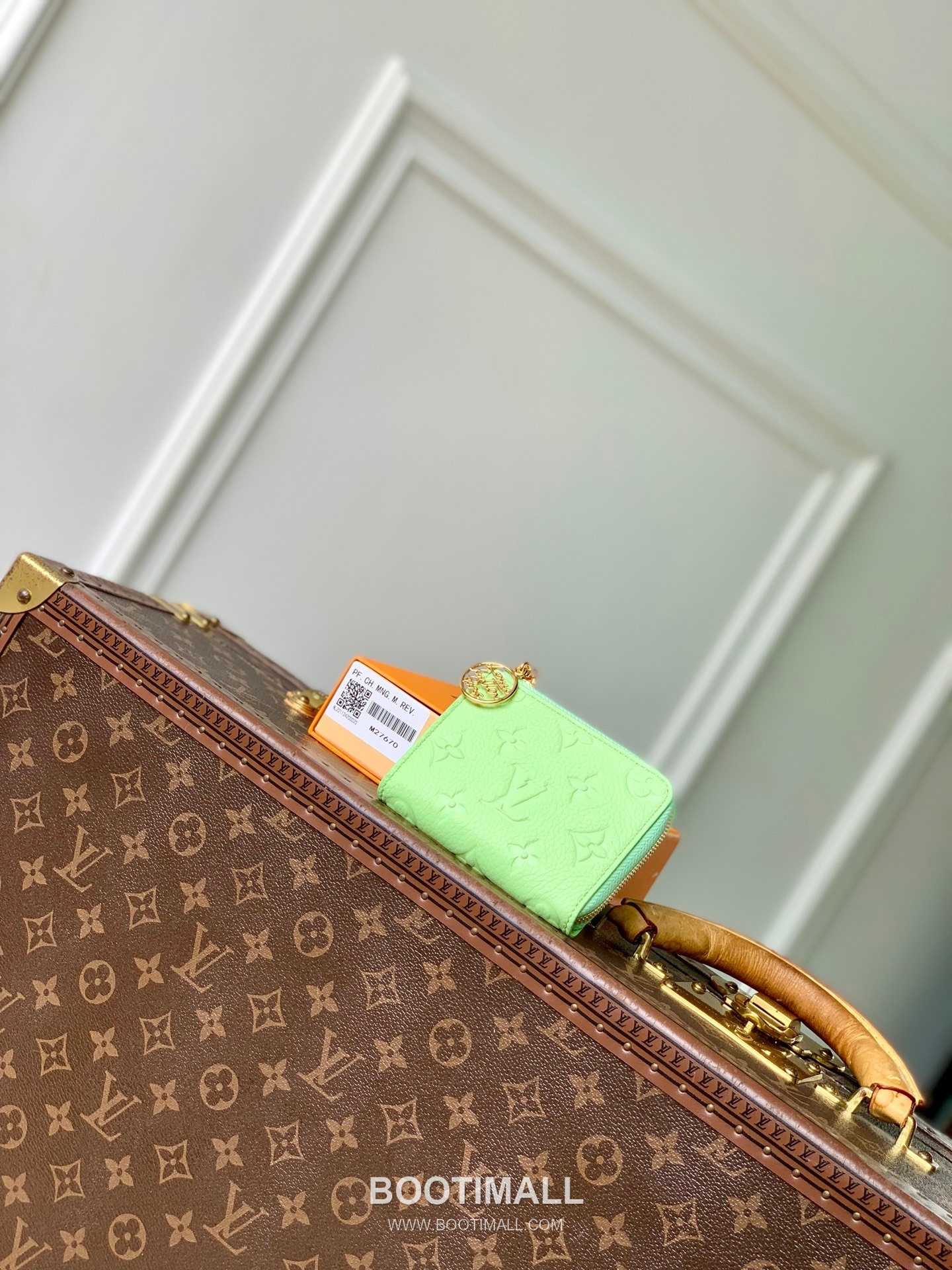 루이비통 레더 LV지퍼 컴팩트 그린 반지갑 Louis Vuitton Leather LV Zipper Compact Green Wallet M27670 11cm 1