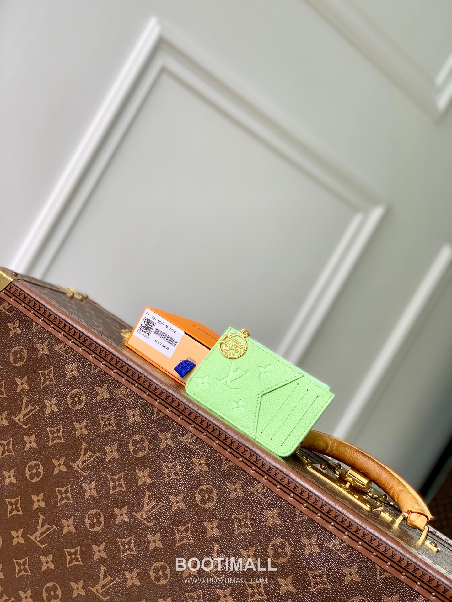 루이비통 모노그램 앙프렝뜨 레더 LV참 지퍼 그린 카드지갑 Louis Vuitton Monogram Empreinte Leather LV Charm Zipper Green Card Holder M27668 12cm 2